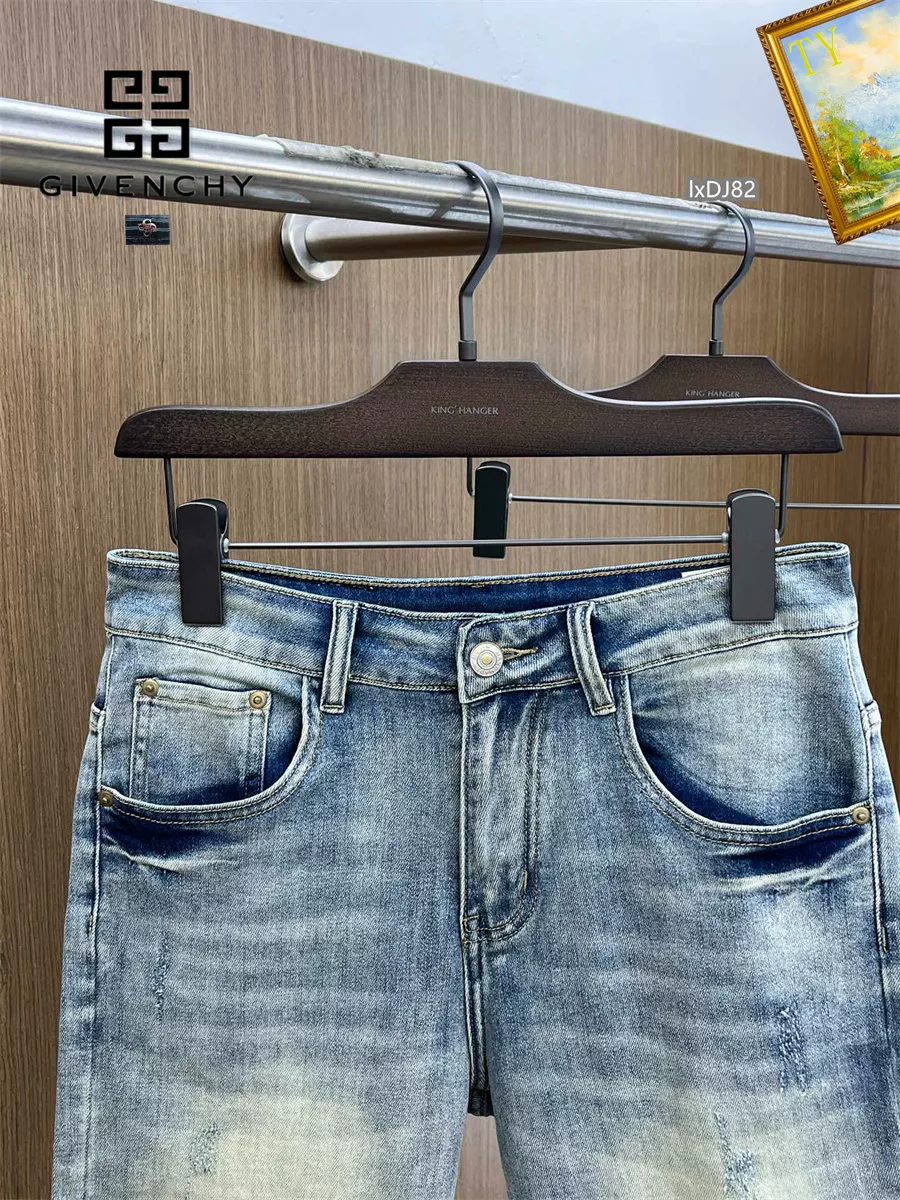 Versatile 8496 Givenchy Jeans For Men
