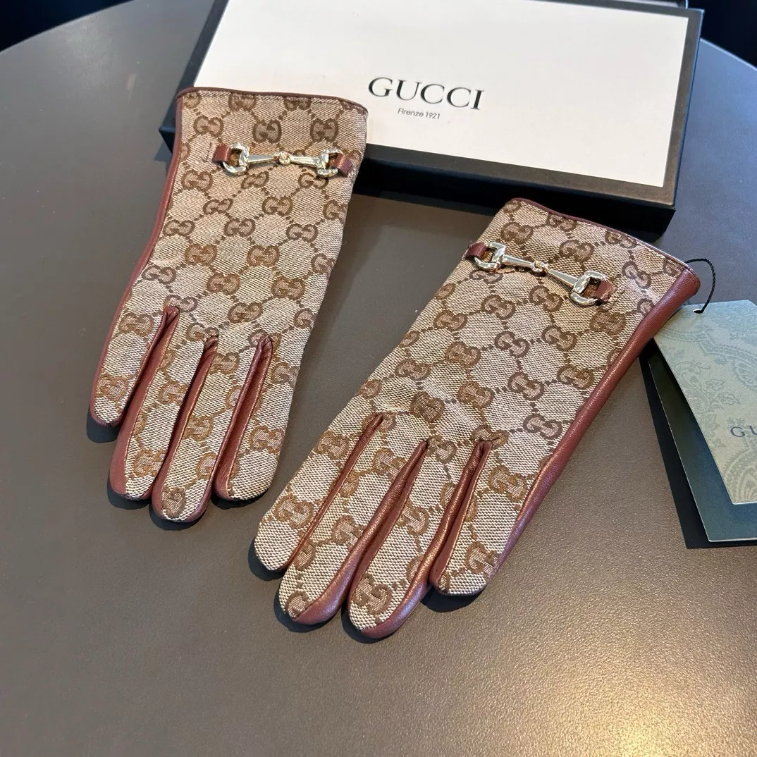 Versatile 8515 Gucci Gloves For Women