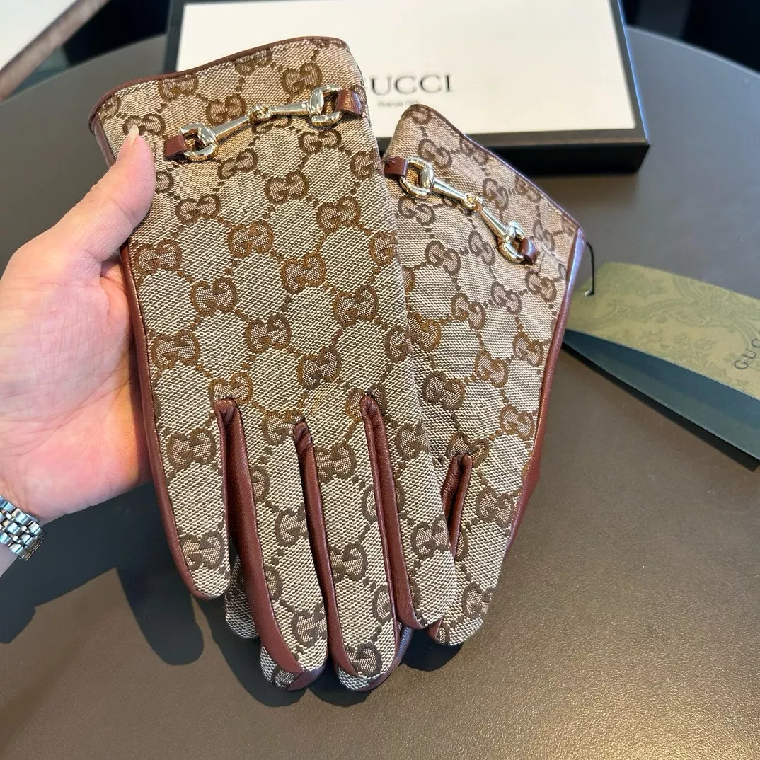 Versatile 8515 Gucci Gloves For Women