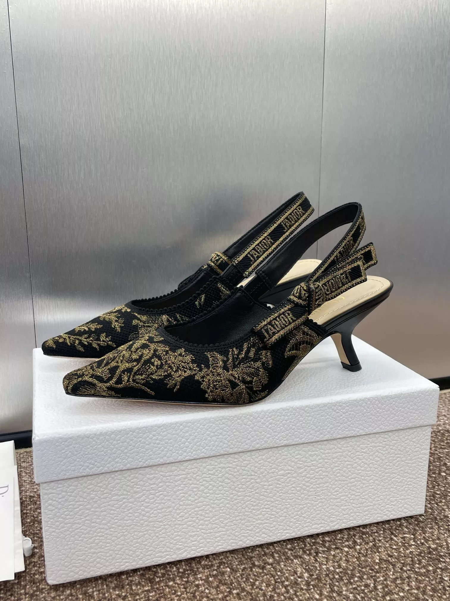 Versatile 8622 Christian Dior Sandal For Women