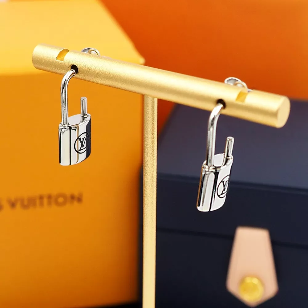 Versatile 8852 Louis Vuitton Earrings For Women