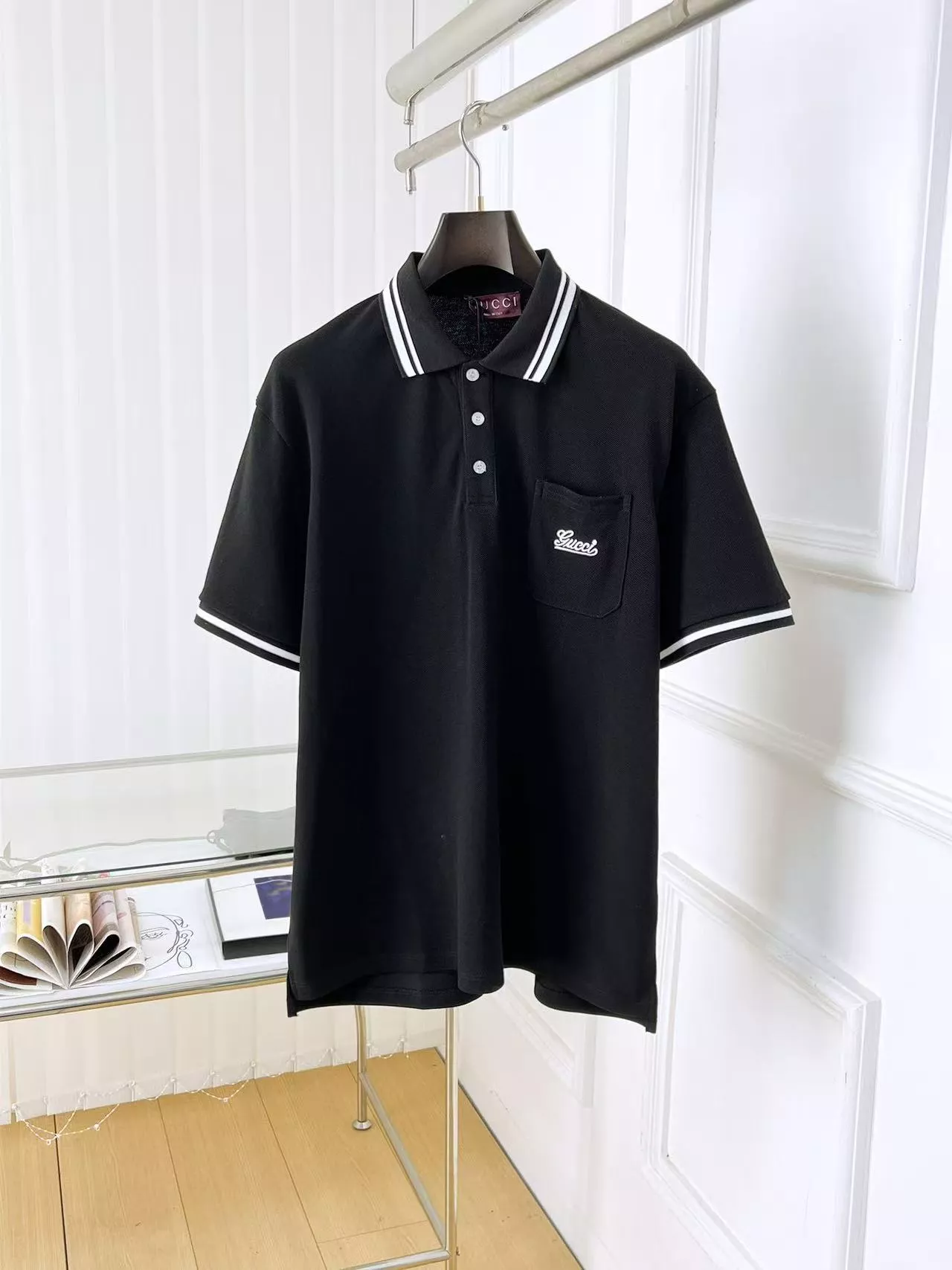 Versatile 8903 Gucci T-Shirts Short Sleeved For Men