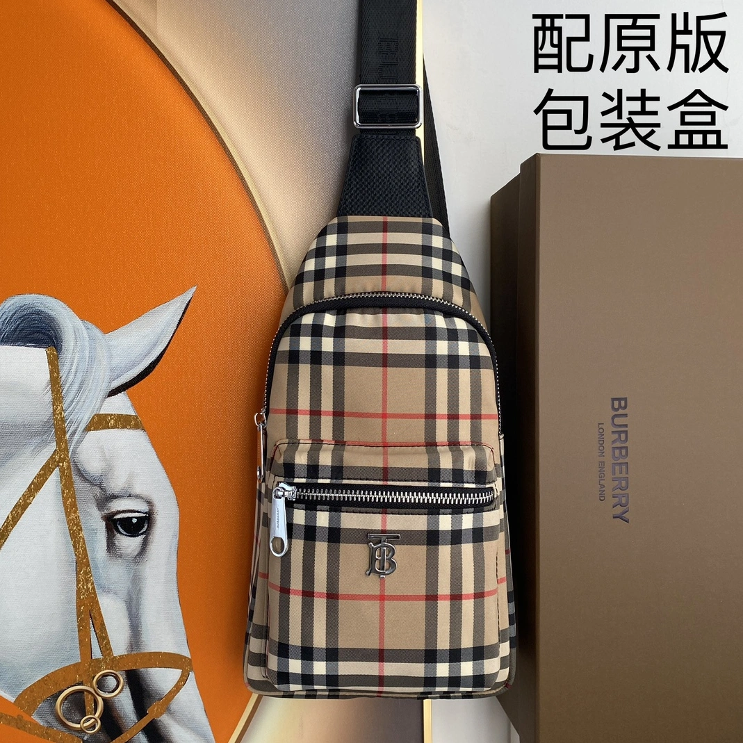 Versatile 8966 Burberry AAA Man Messenger Bags