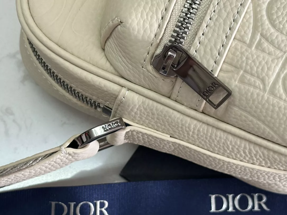 Versatile 9034 Christian Dior AAA Man Messenger Bags