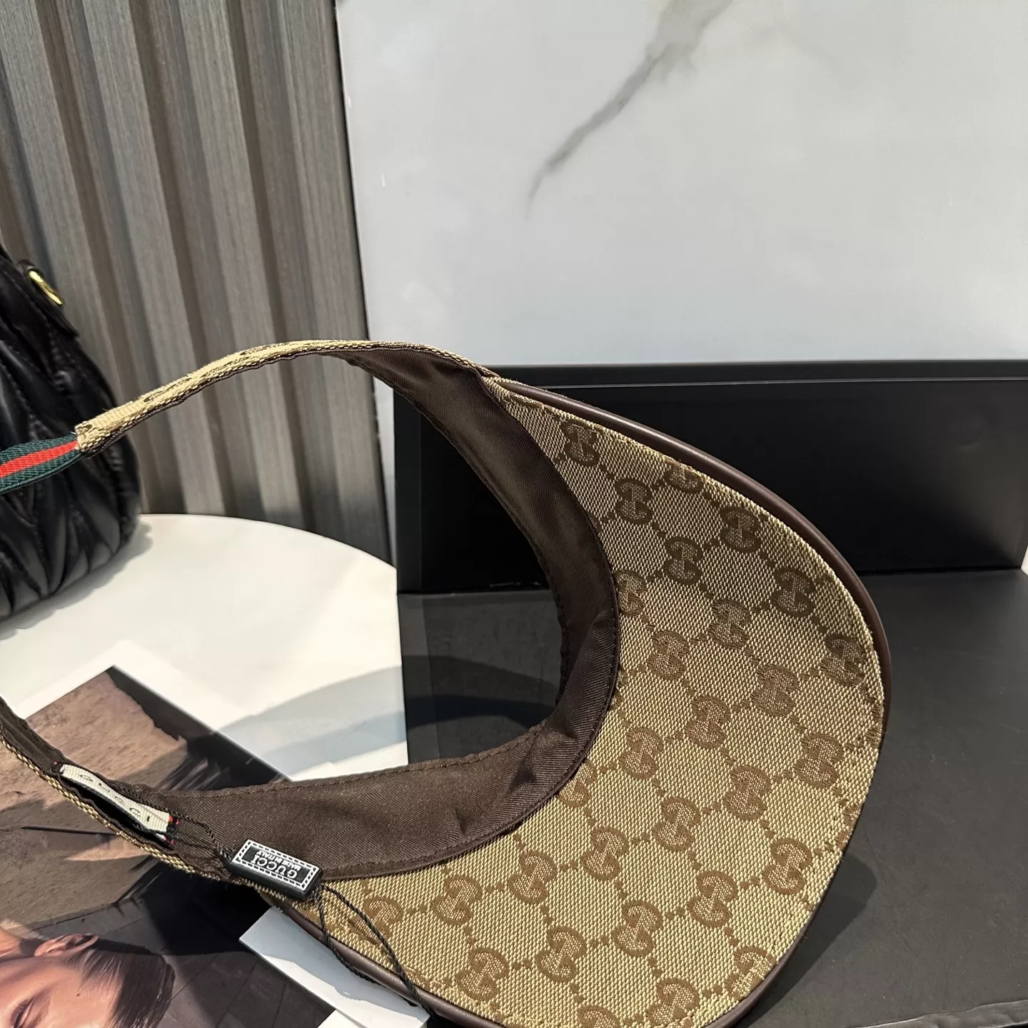 Versatile 9339 Gucci Caps