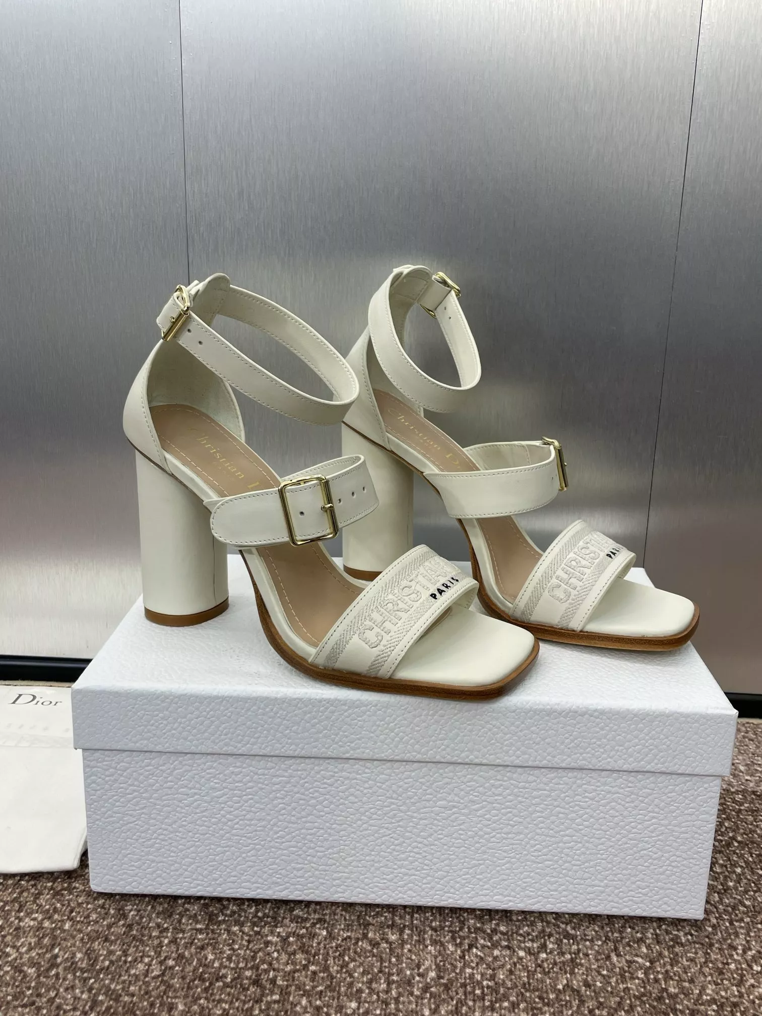 Versatile 9441 Christian Dior Sandal For Women