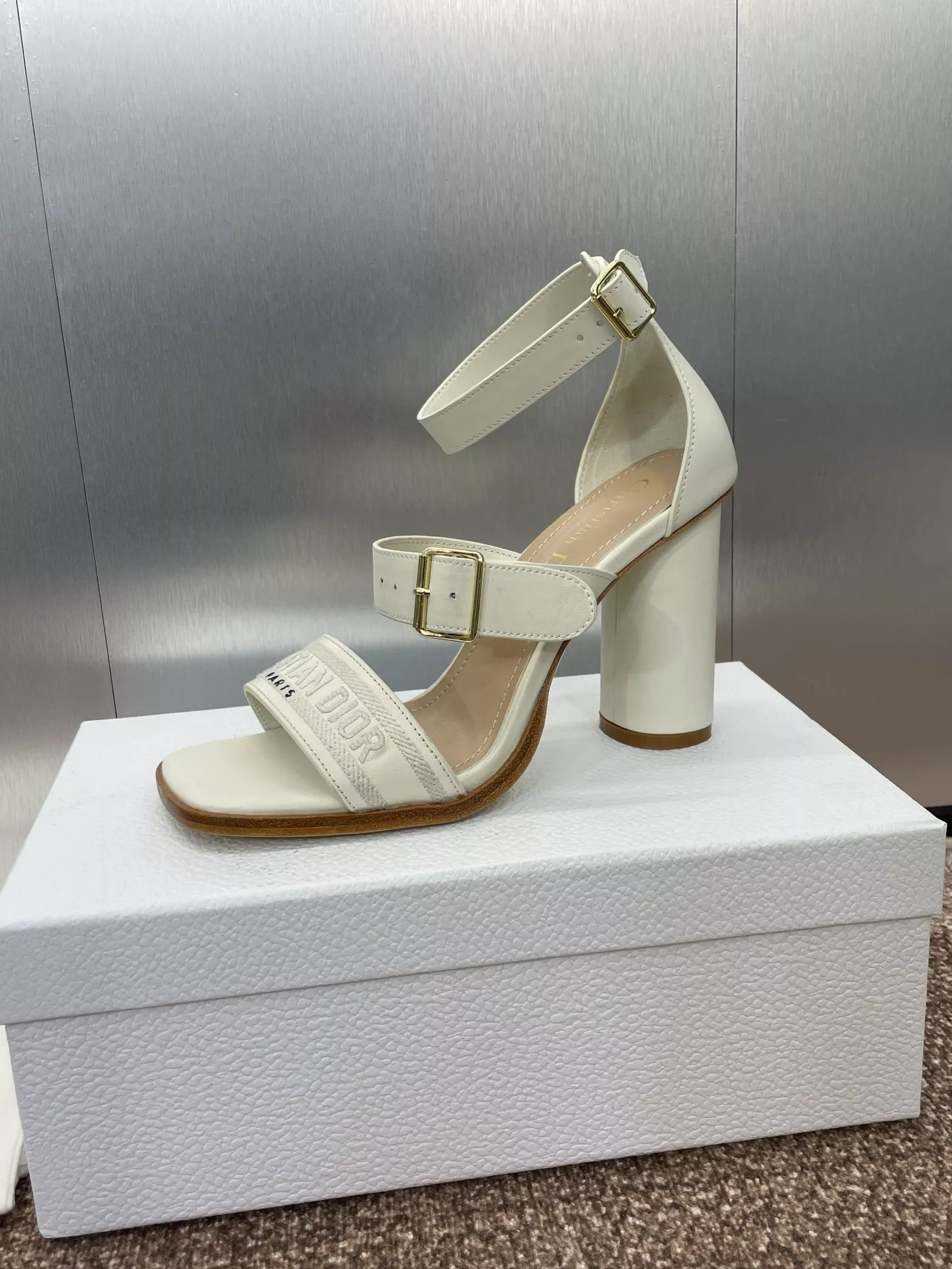 Versatile 9441 Christian Dior Sandal For Women
