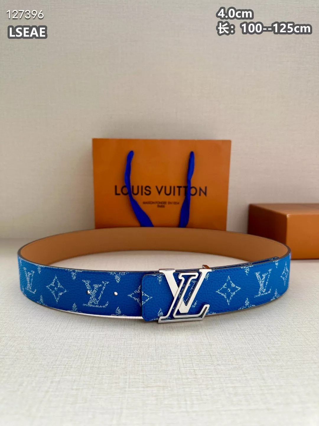 Versatile 9442 Louis Vuitton AAA Quality Belts For Men