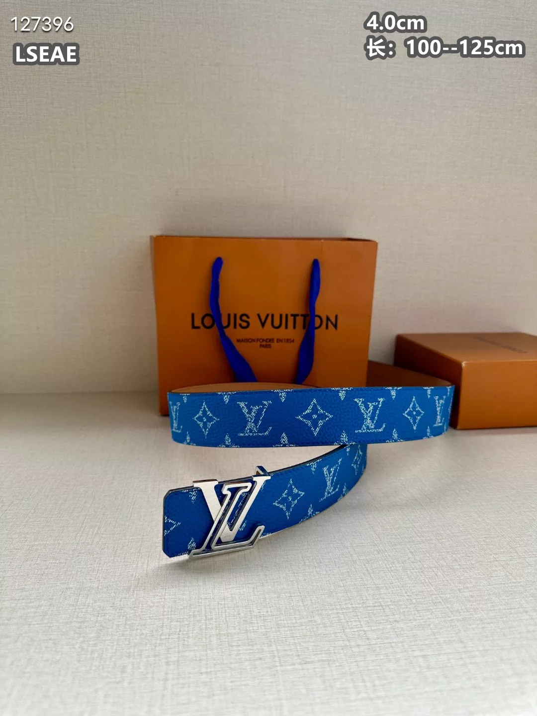 Versatile 9442 Louis Vuitton AAA Quality Belts For Men
