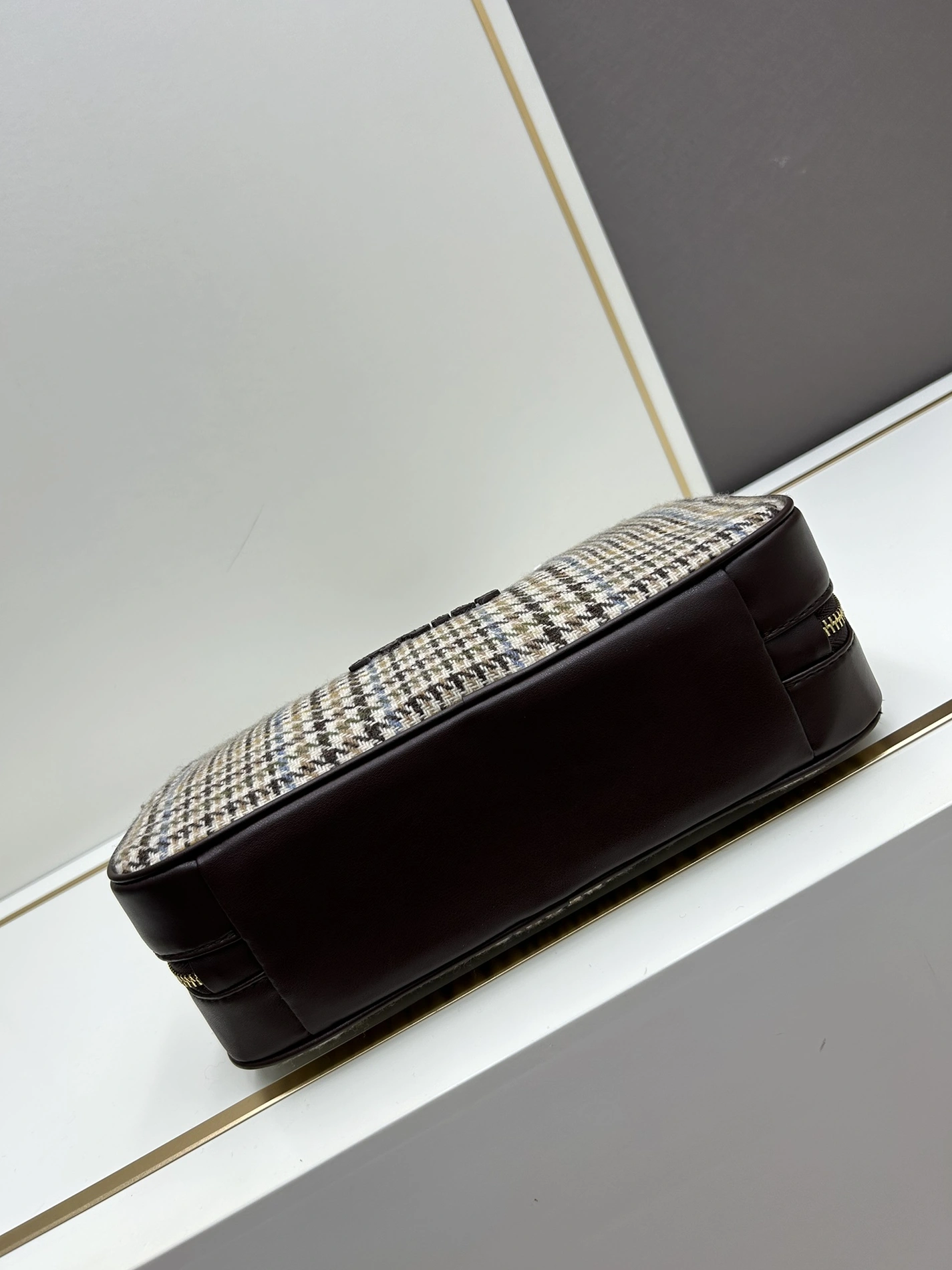 Versatile 980 MIU MIU AAA Quality Handbags For Women