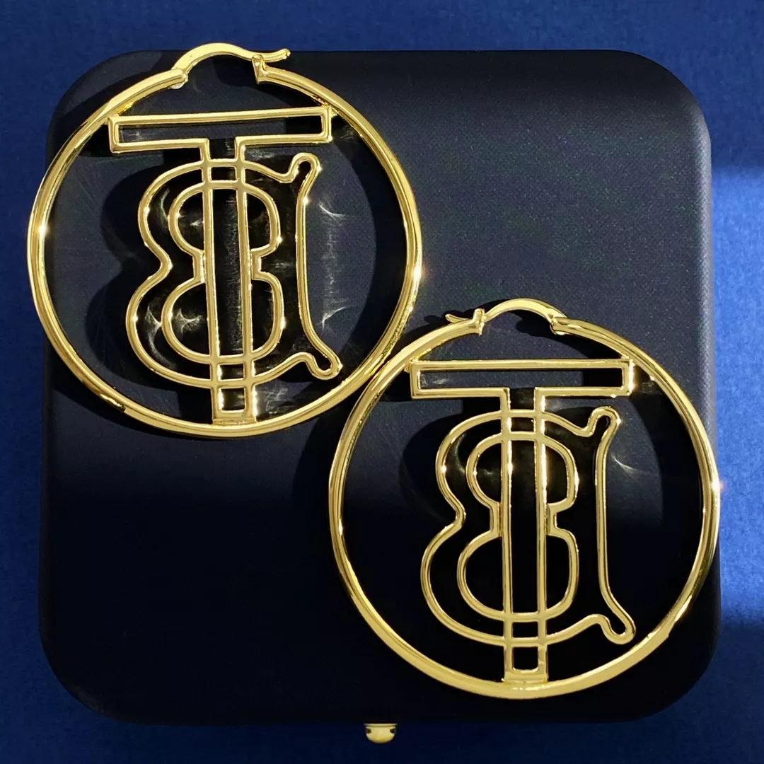 Versatile 9917 Burberry Earrings For Women