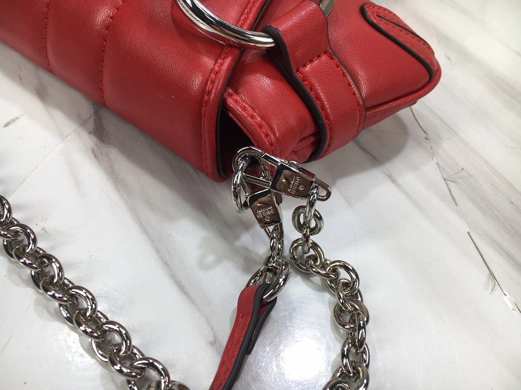 Versatile 9970 Gucci AAA Quality Messenger Bags For Women