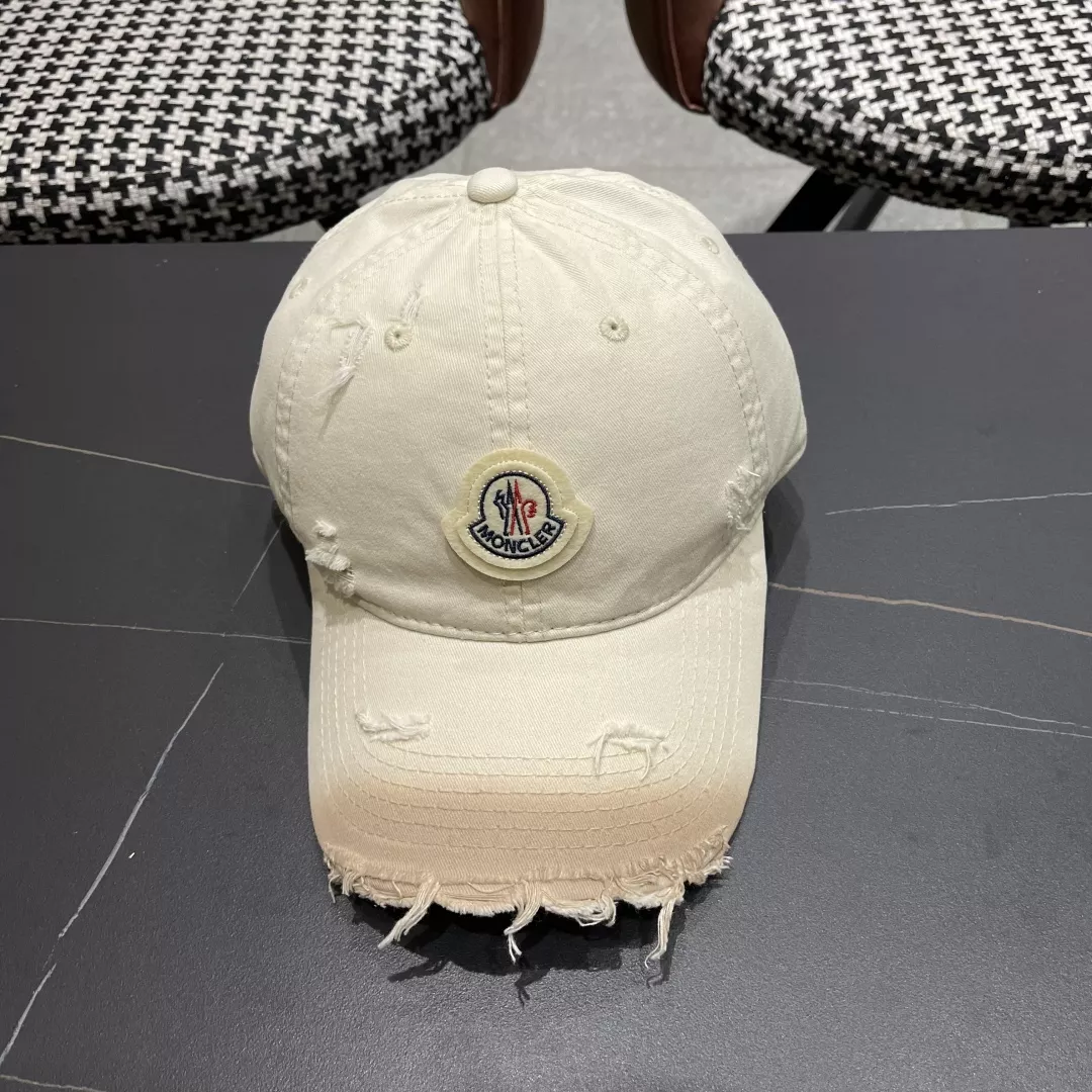 Versatile 998 Moncler Caps