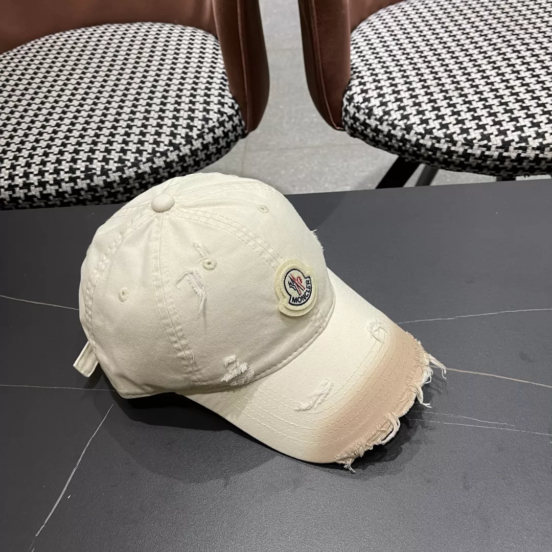 Versatile 998 Moncler Caps