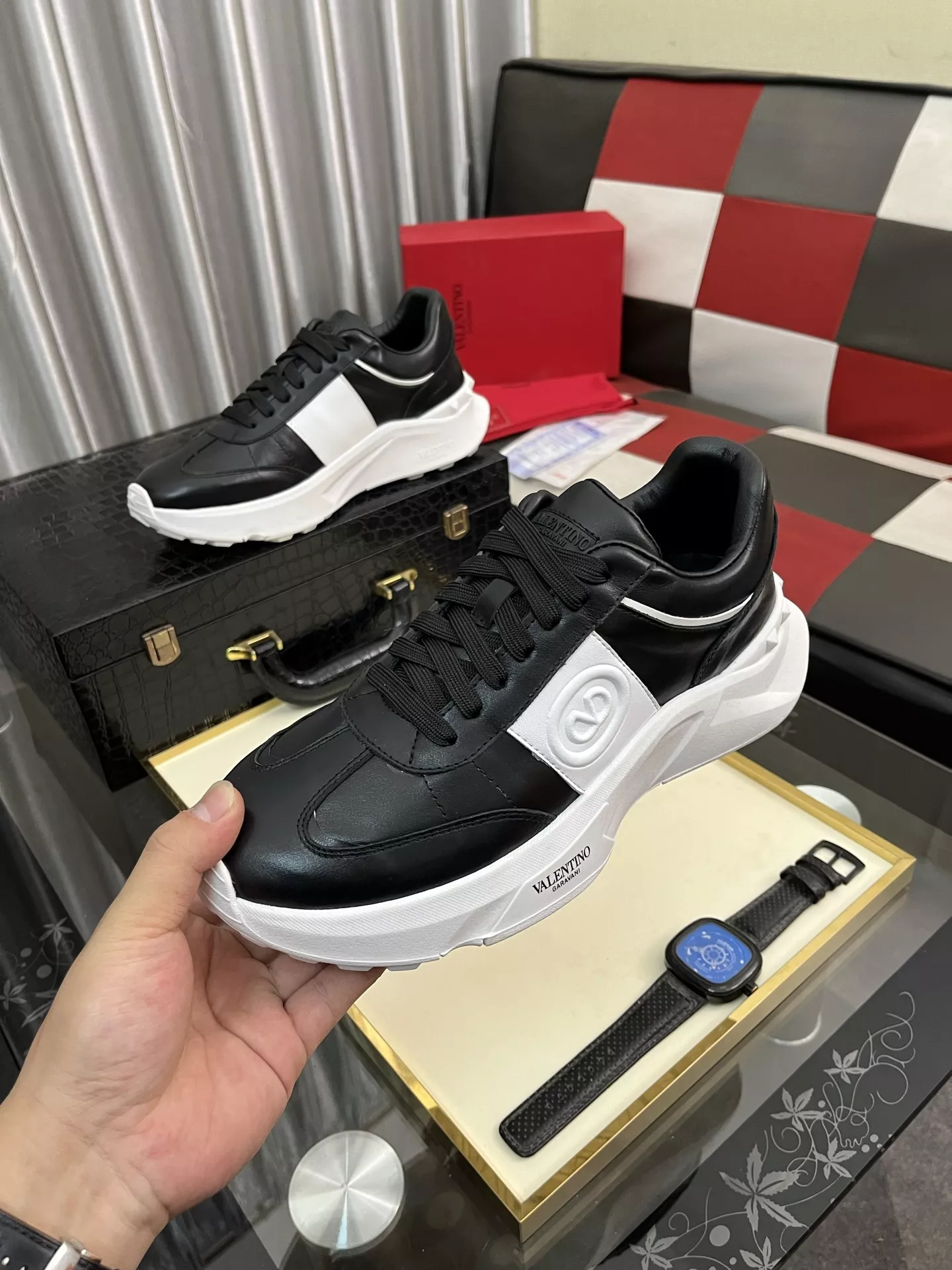 Versatile 9982 Valentino Casual Shoes For Men