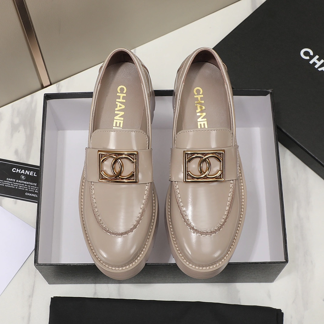 Vibrant 1110 Chanel Leather Shoes For Women