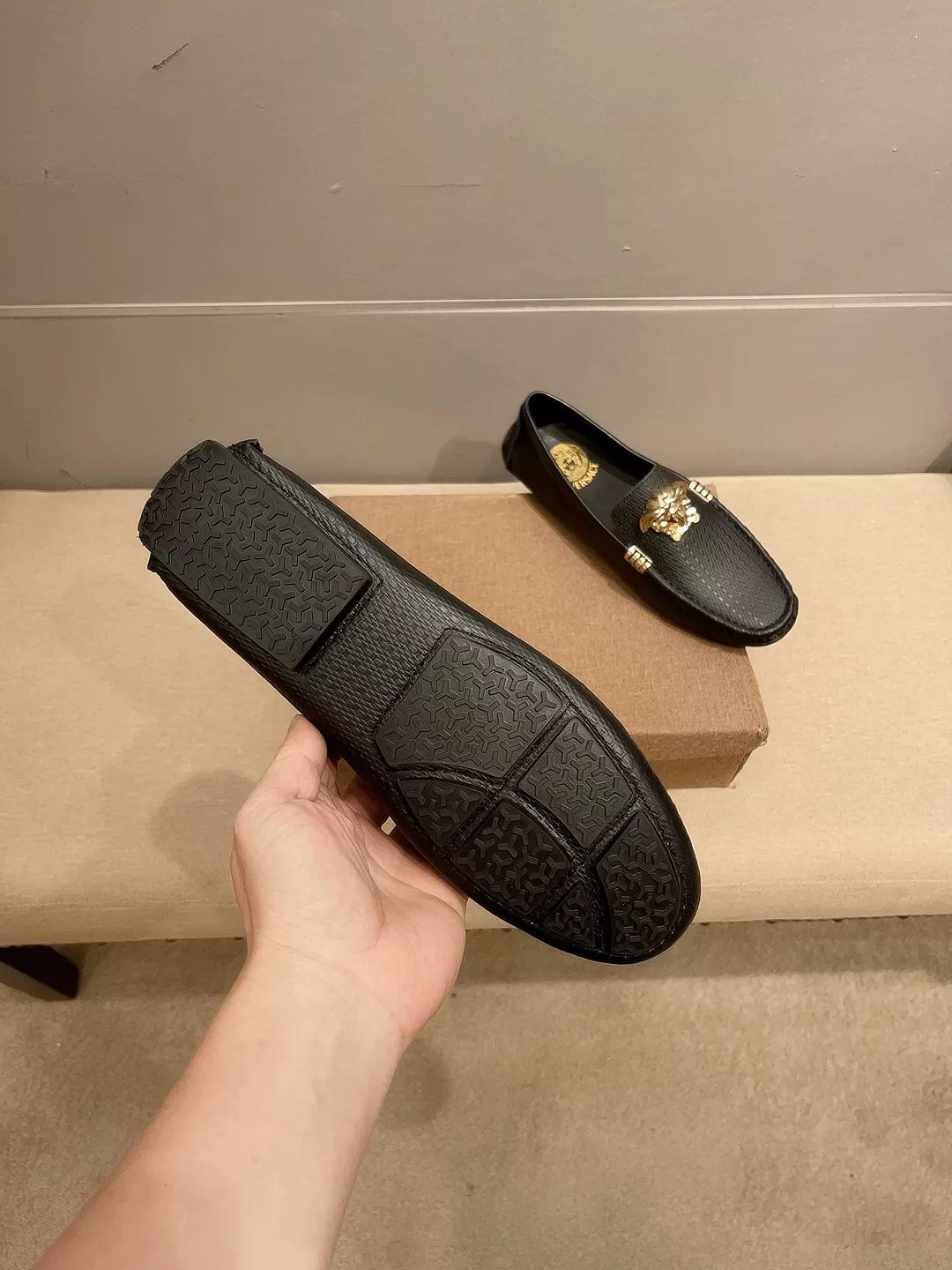 Vibrant 1221 Versace Leather Shoes For Men