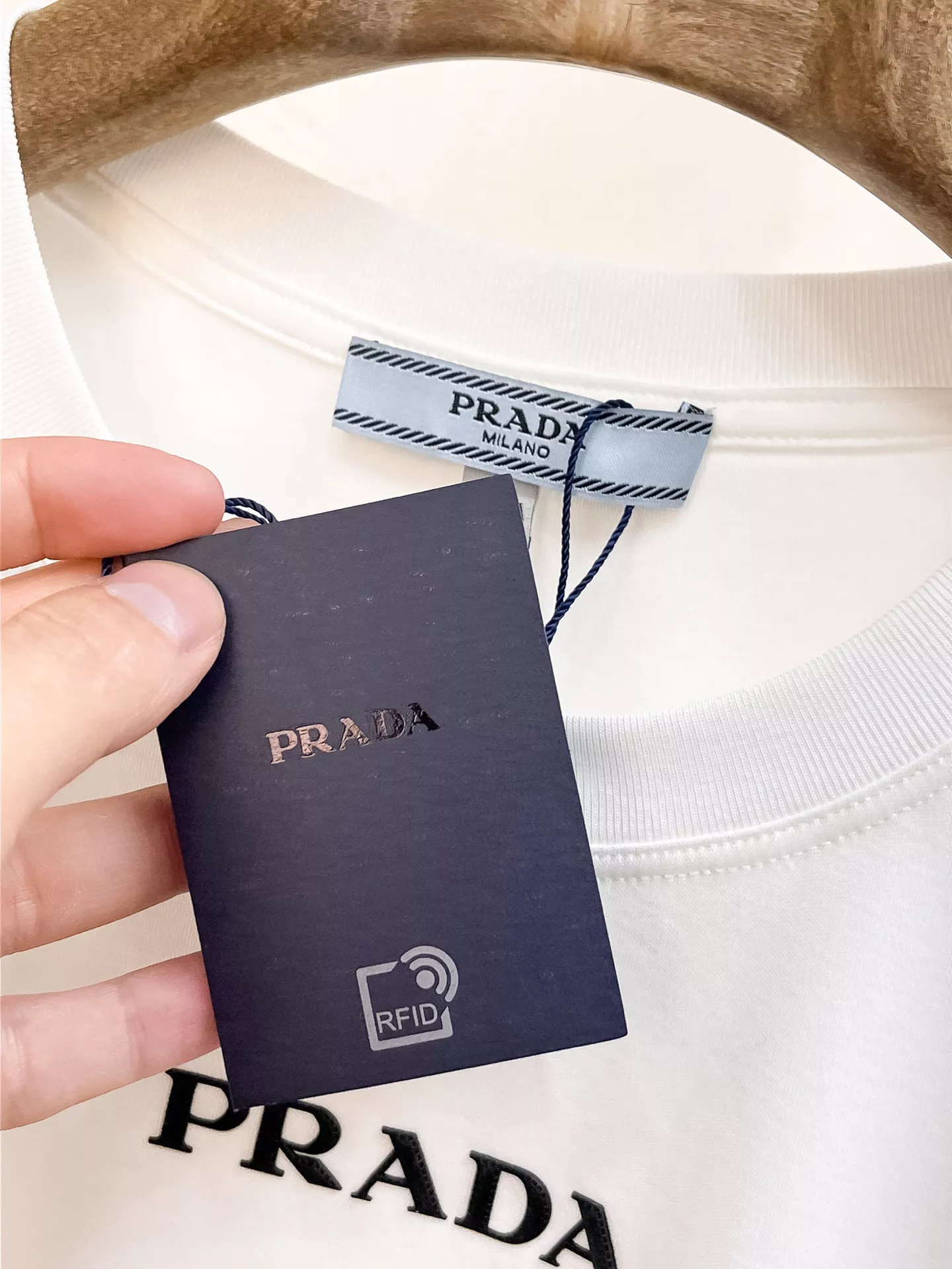 Vibrant 1253 Prada T-Shirts Short Sleeved For Men