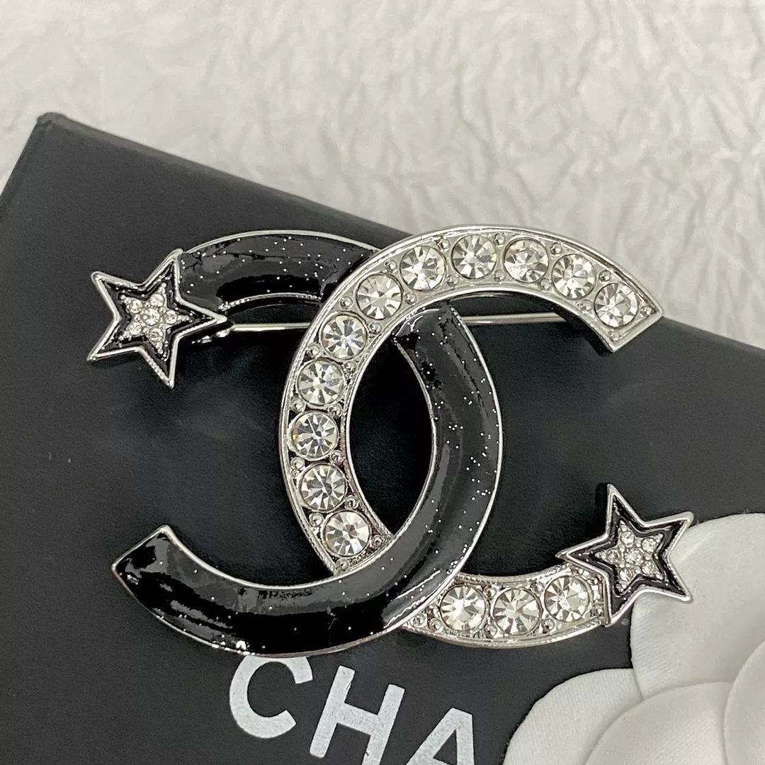 Vibrant 1319 Chanel Brooches For Women