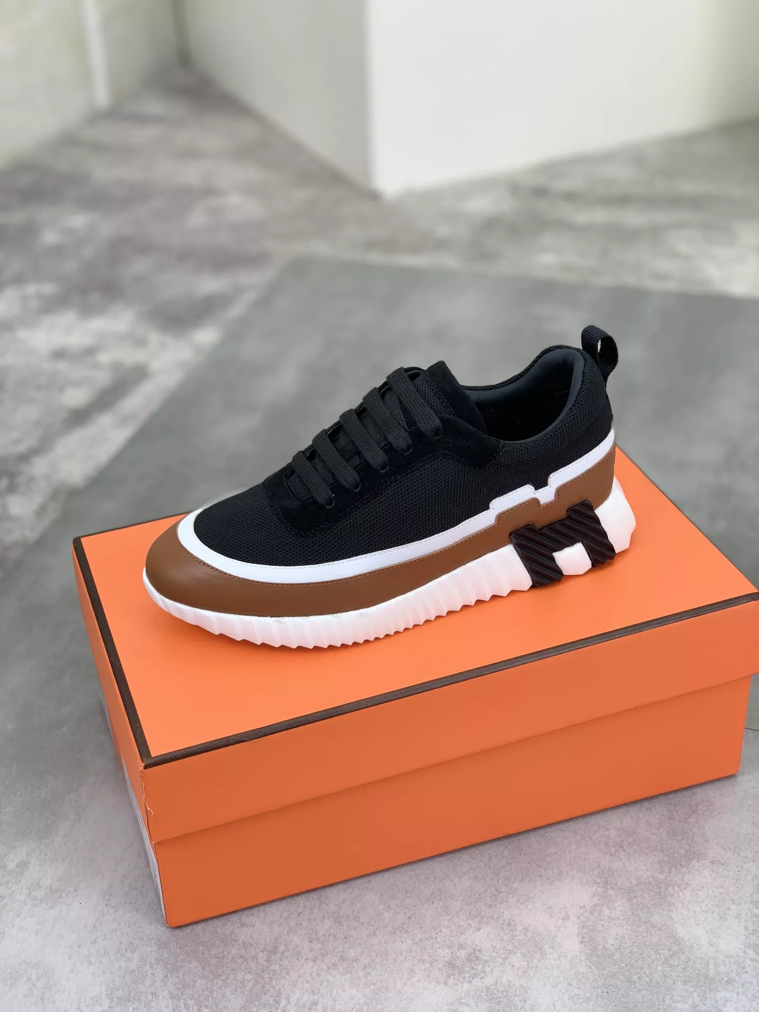 Vibrant 1337 Hermes Casual Shoes For Women