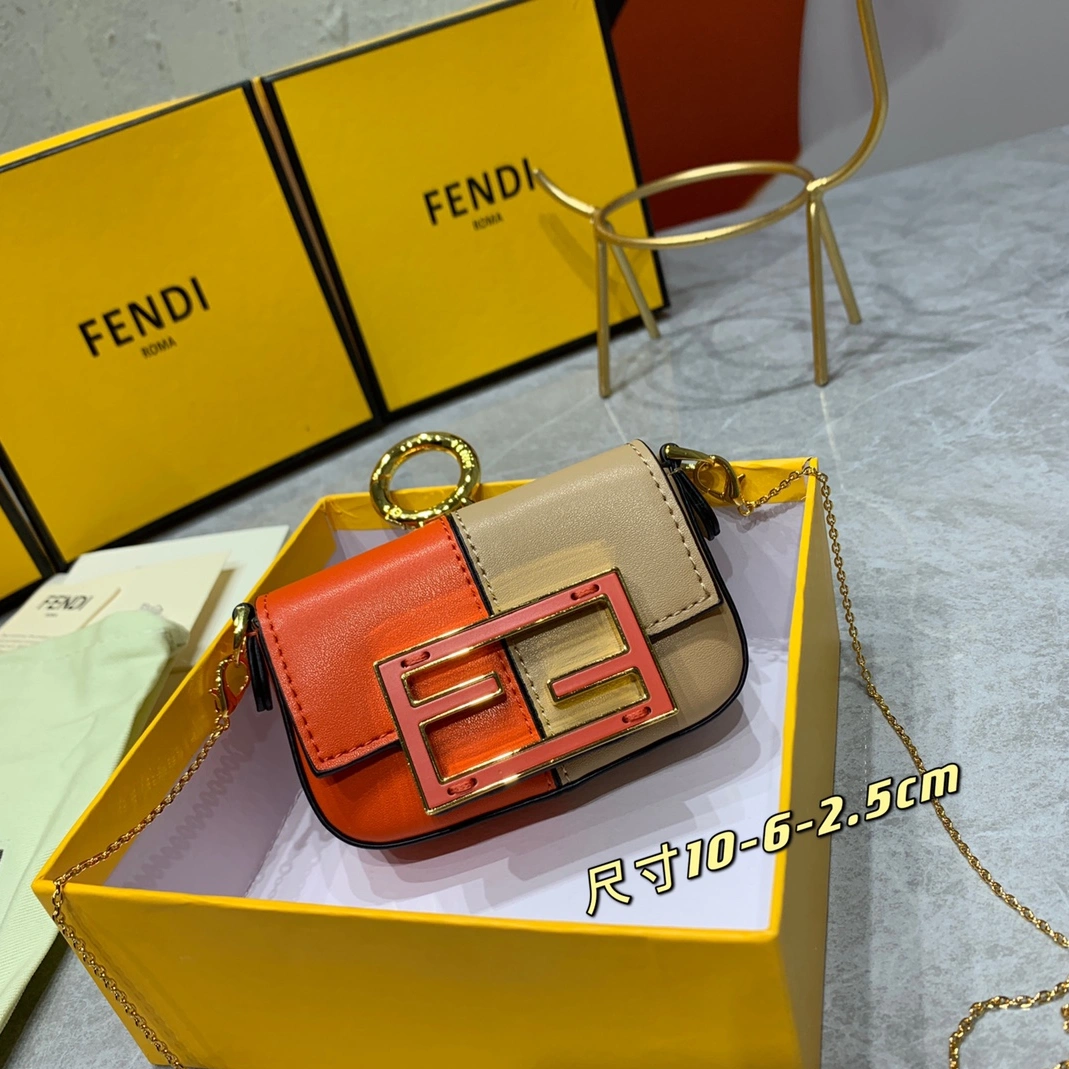 Vibrant 1400 Fendi AAA Quality Wallet For Women