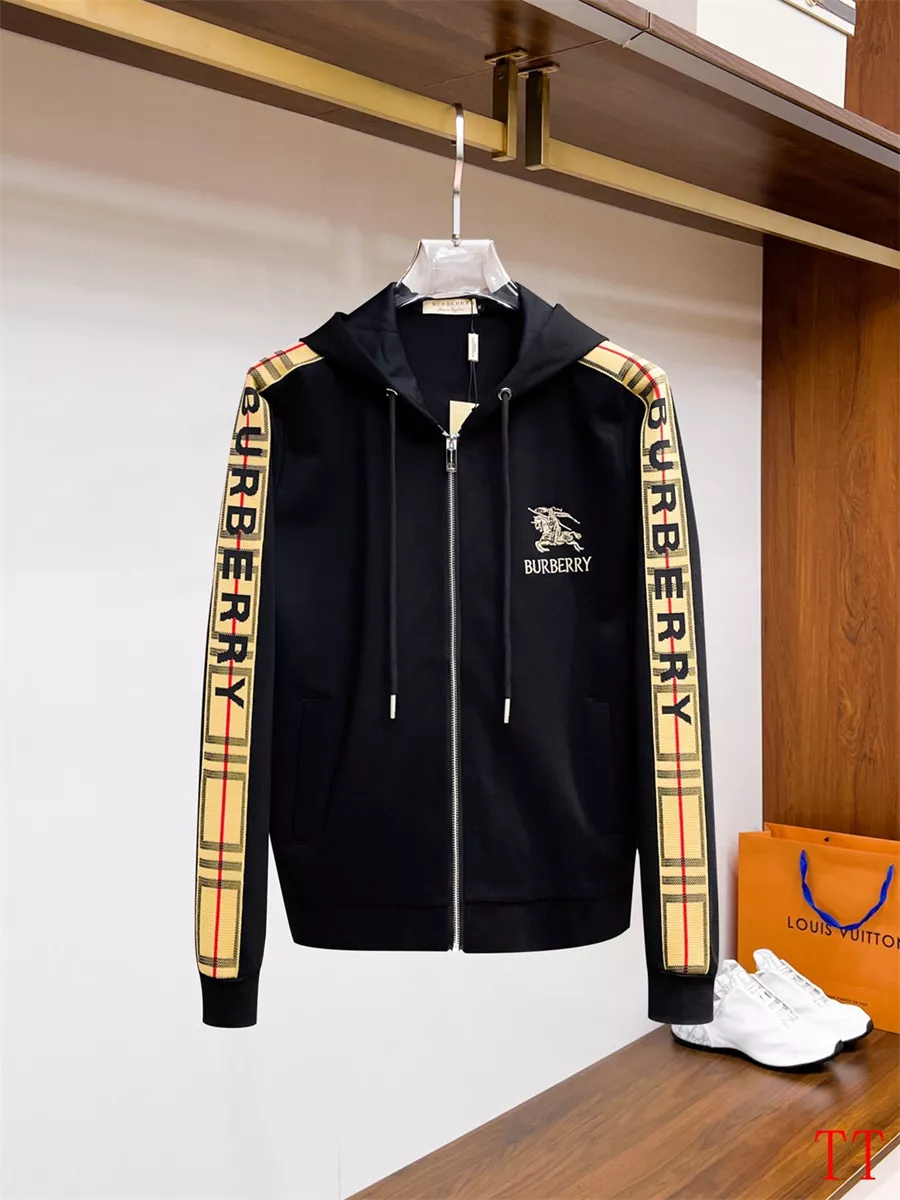 Vibrant 1458 Burberry Tracksuits Long Sleeved For Men