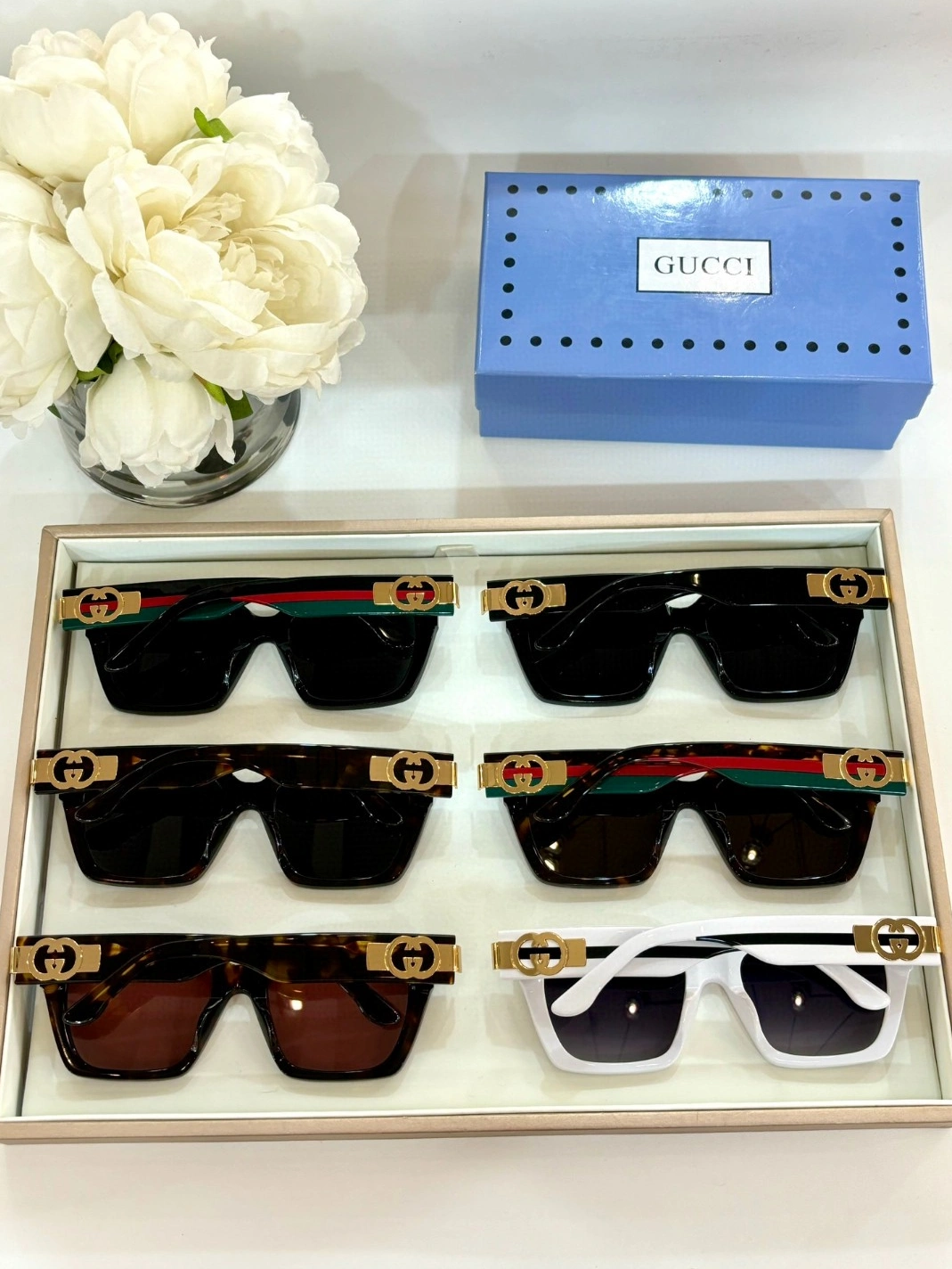 Vibrant 1560 Gucci AAA Quality Sunglasses