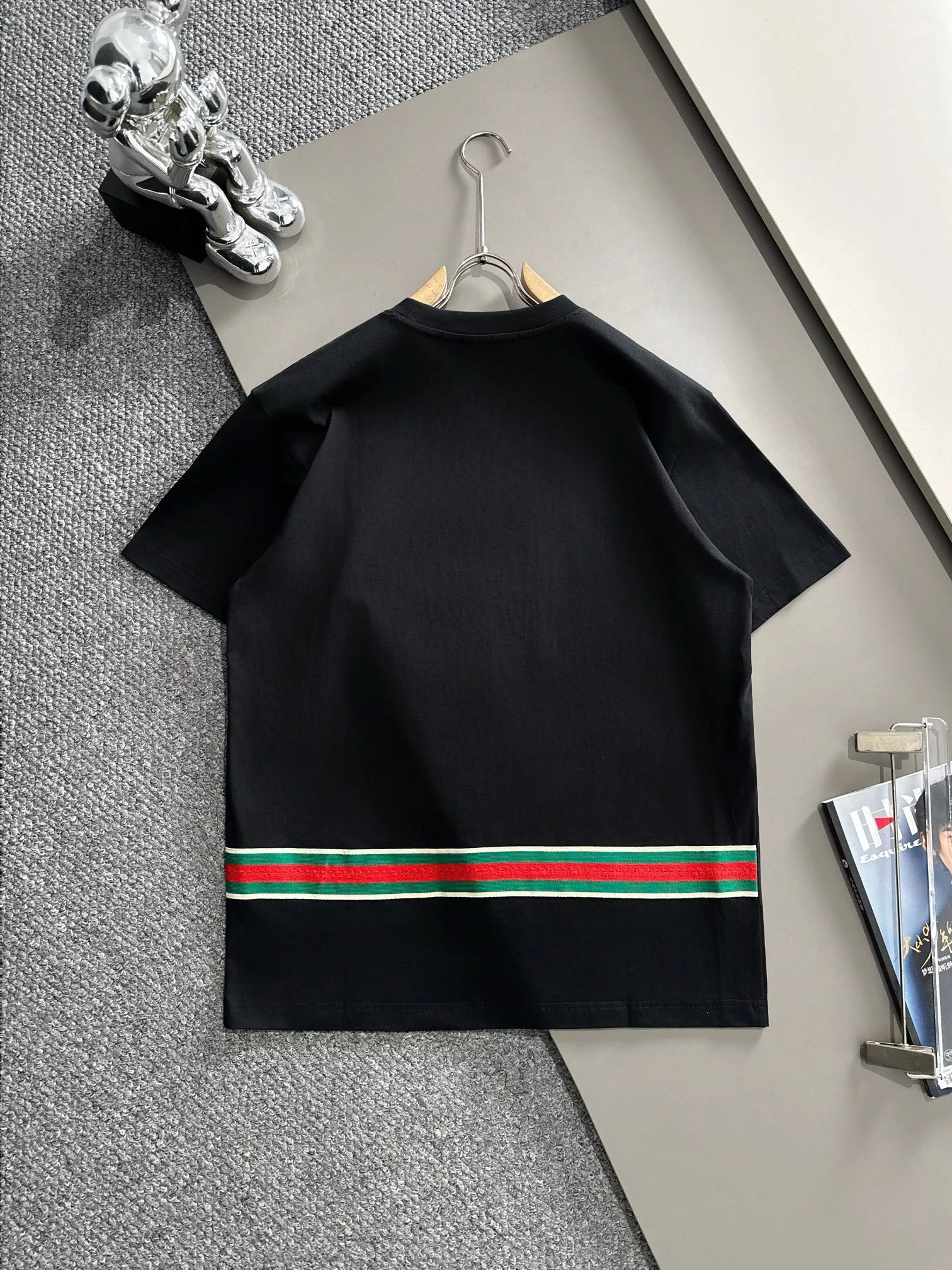 Vibrant 1618 Gucci T-Shirts Short Sleeved For Unisex