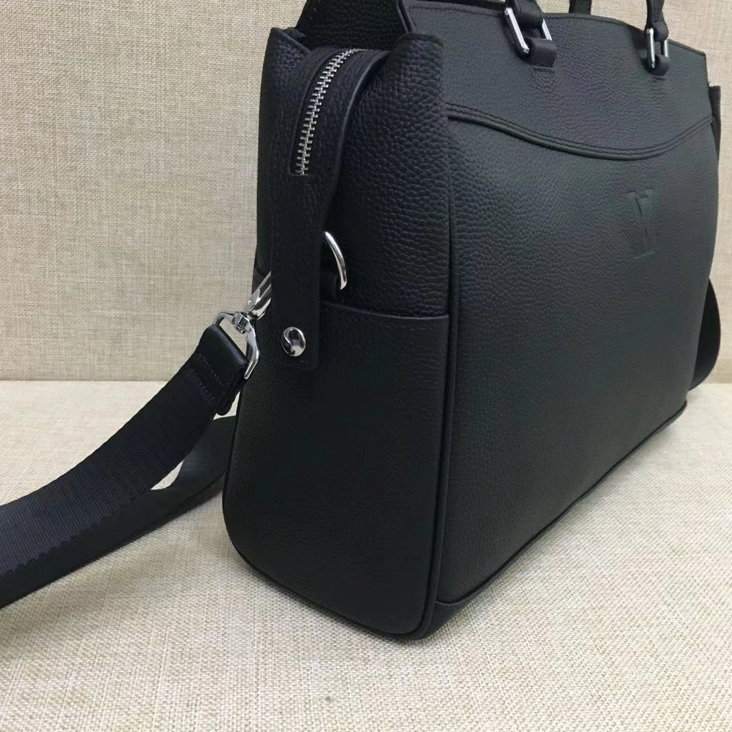 Vibrant 1681 Louis Vuitton AAA Man Handbags