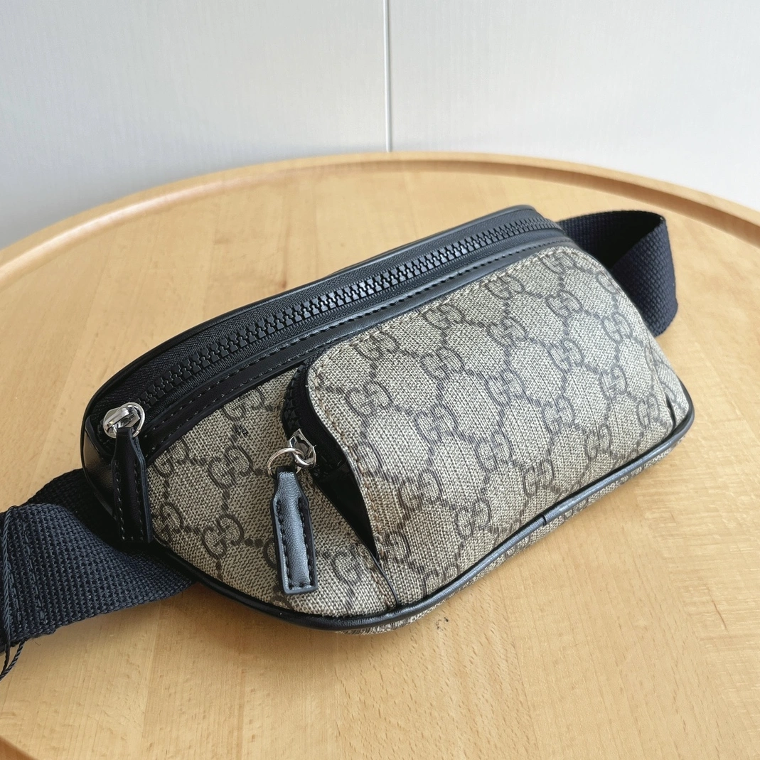 Vibrant 1993 Gucci AAA Quality Belt Bags