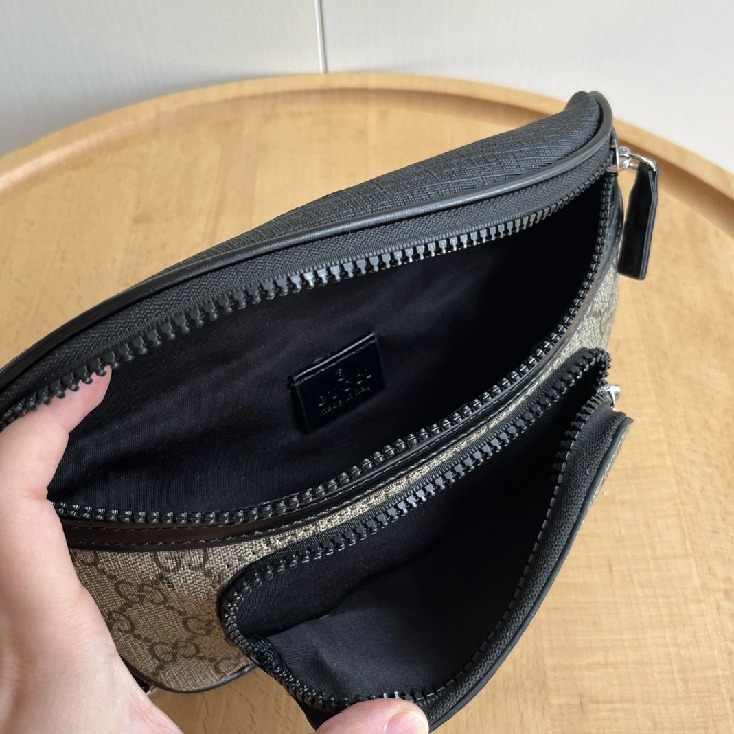 Vibrant 1993 Gucci AAA Quality Belt Bags