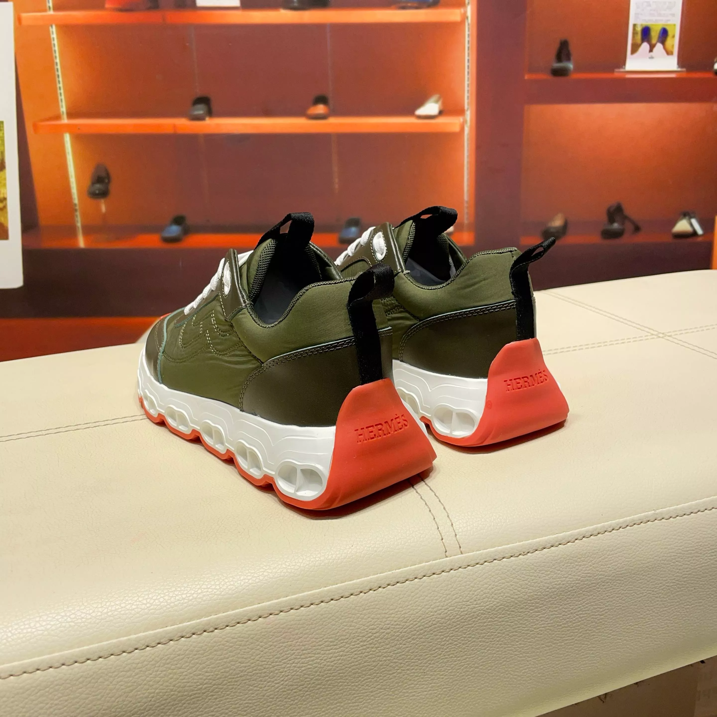Vibrant 201 Hermes Casual Shoes For Men