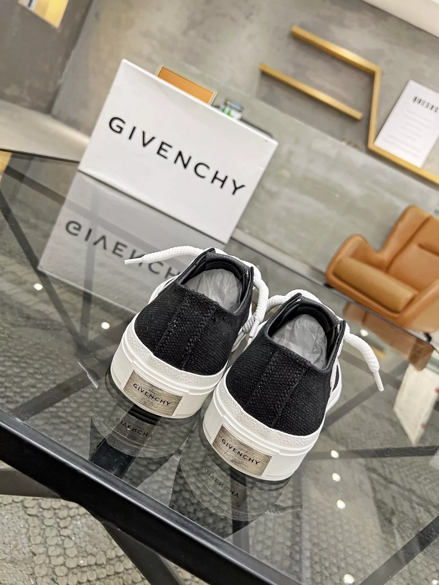 Vibrant 2022 Givenchy Casual Shoes For Men