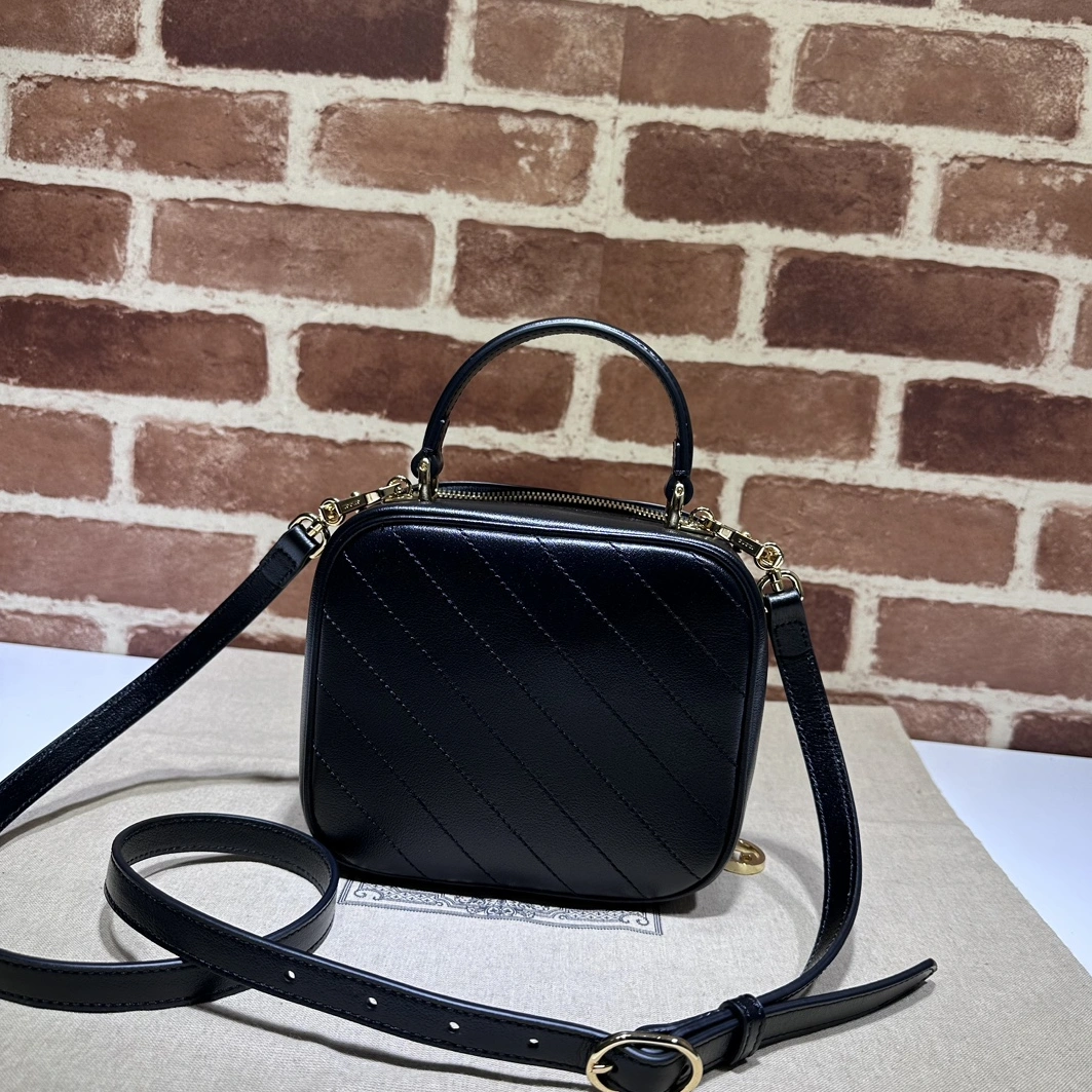 Vibrant 2192 Gucci AAA Quality Messenger Bags For Women