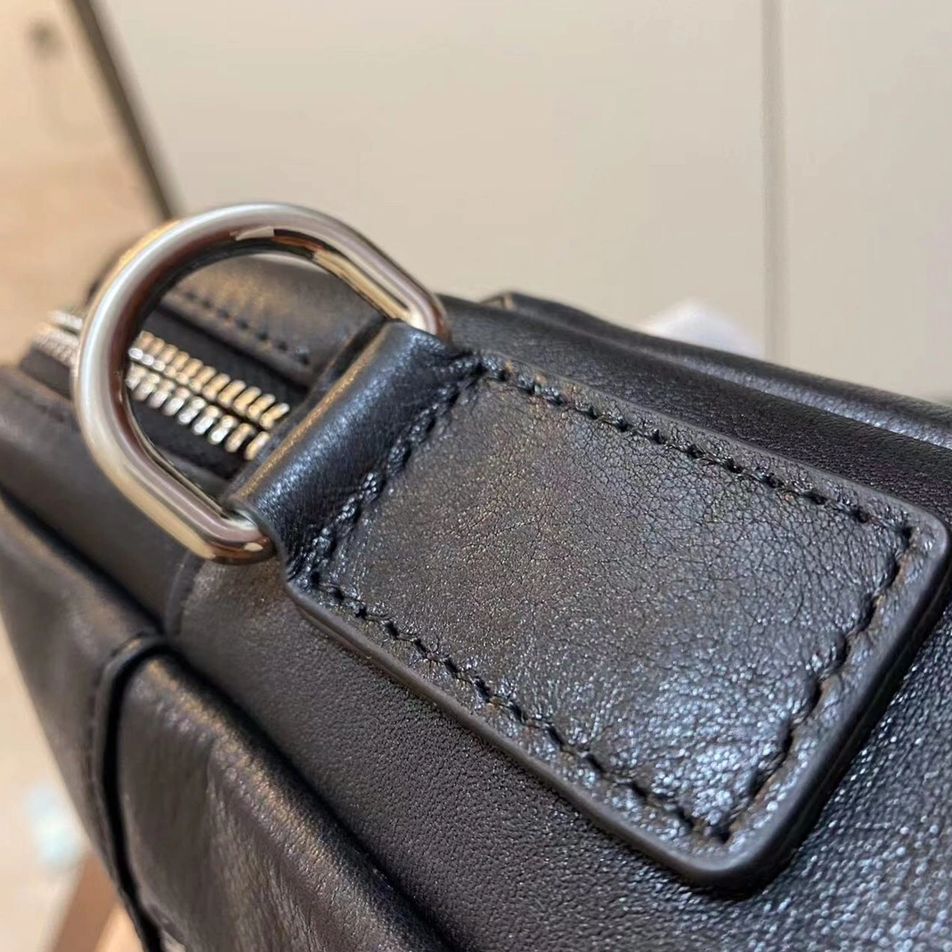 Vibrant 2192 Prada AAA Man Handbags