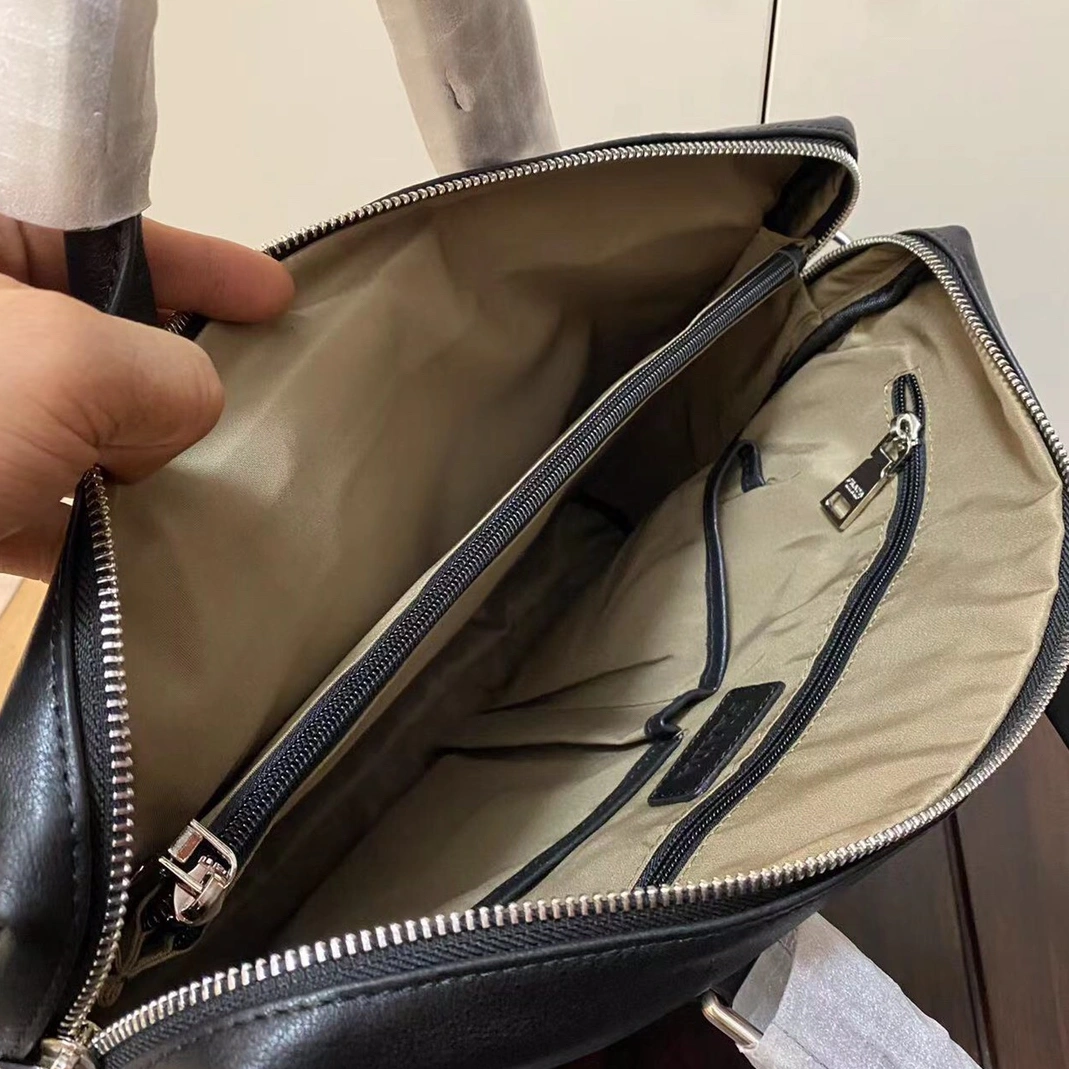 Vibrant 2192 Prada AAA Man Handbags