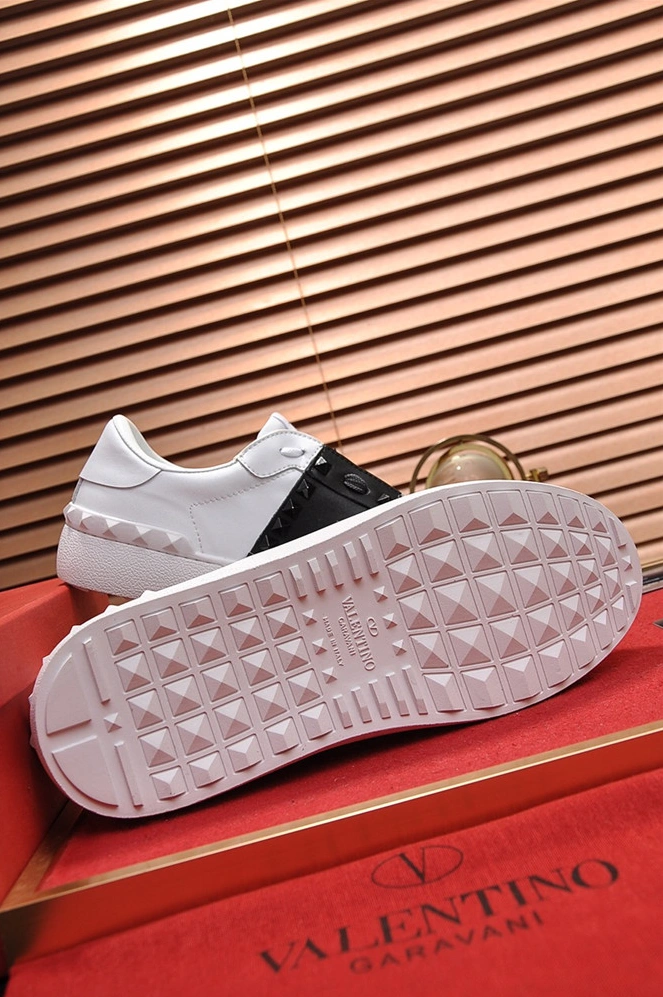 Vibrant 2211 Valentino Casual Shoes For Men