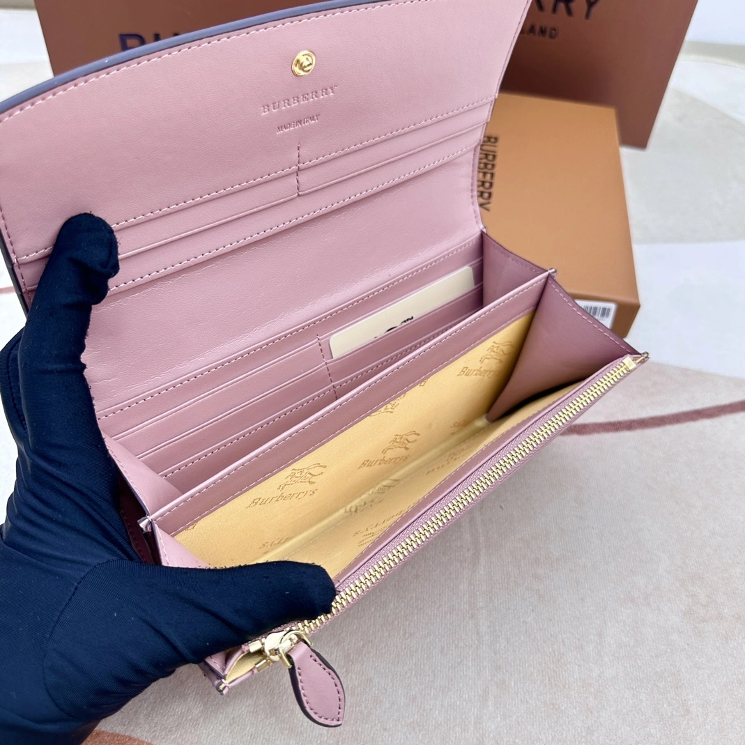 Vibrant 2248 Burberry AAA Quality Wallets For Women