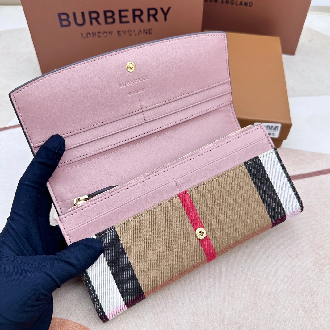 Vibrant 2248 Burberry AAA Quality Wallets For Women