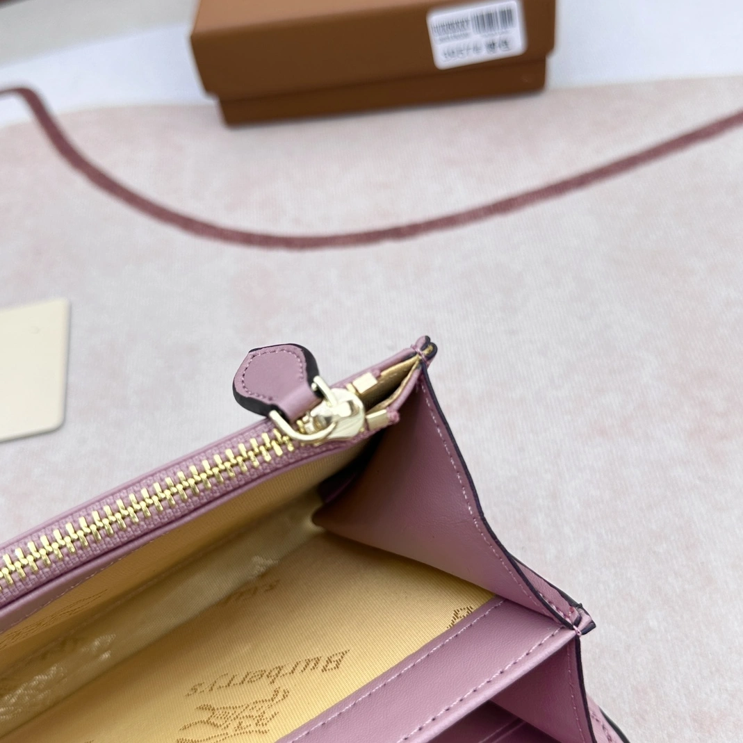 Vibrant 2248 Burberry AAA Quality Wallets For Women