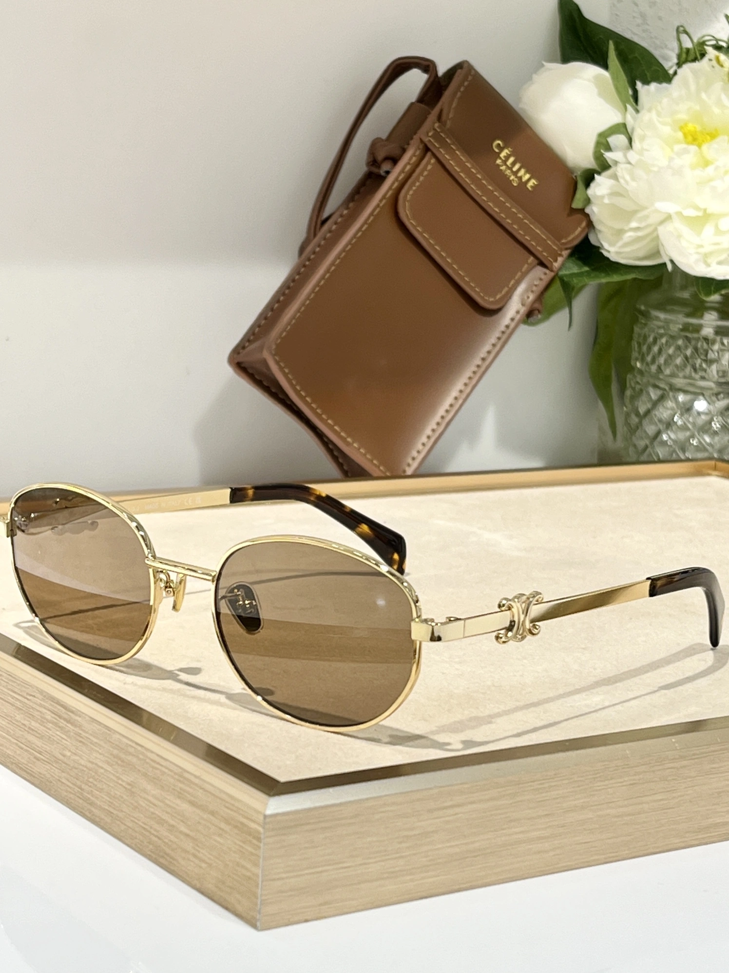 Vibrant 2258 Celine AAA Quality Sunglasses
