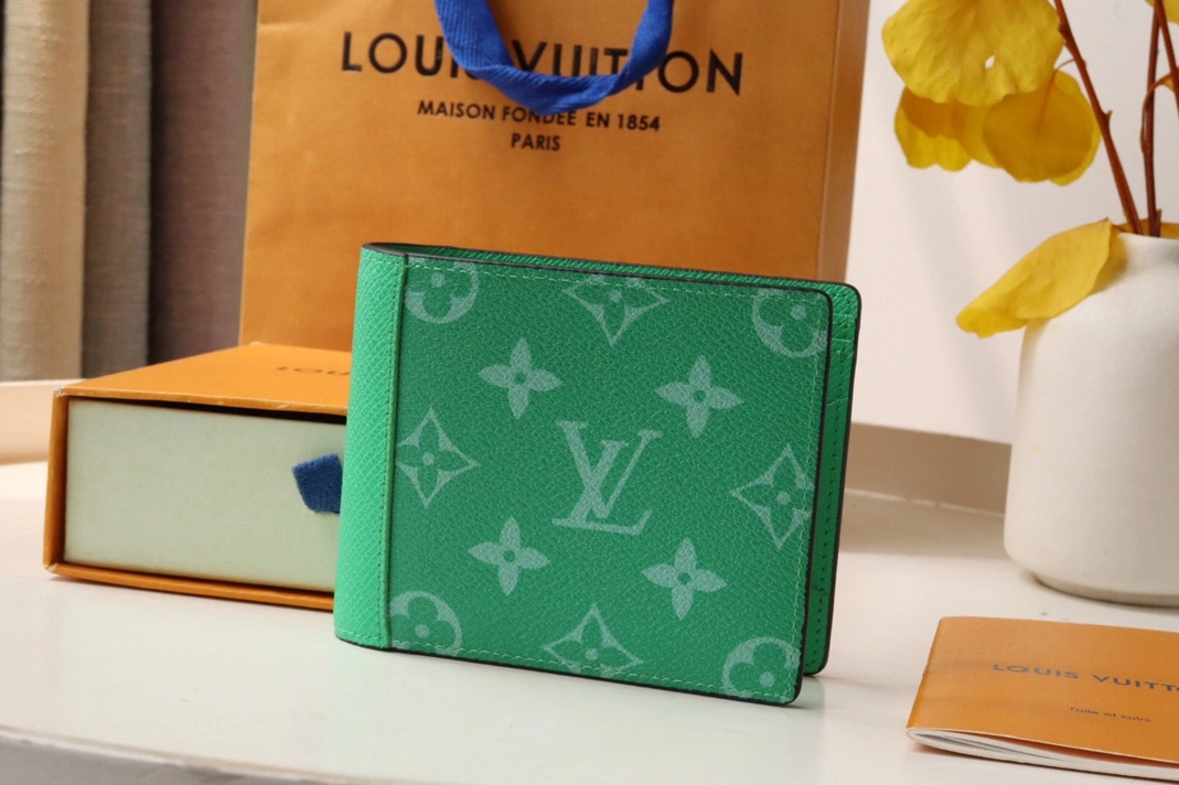 Vibrant 2398 Louis Vuitton LV Wallets
