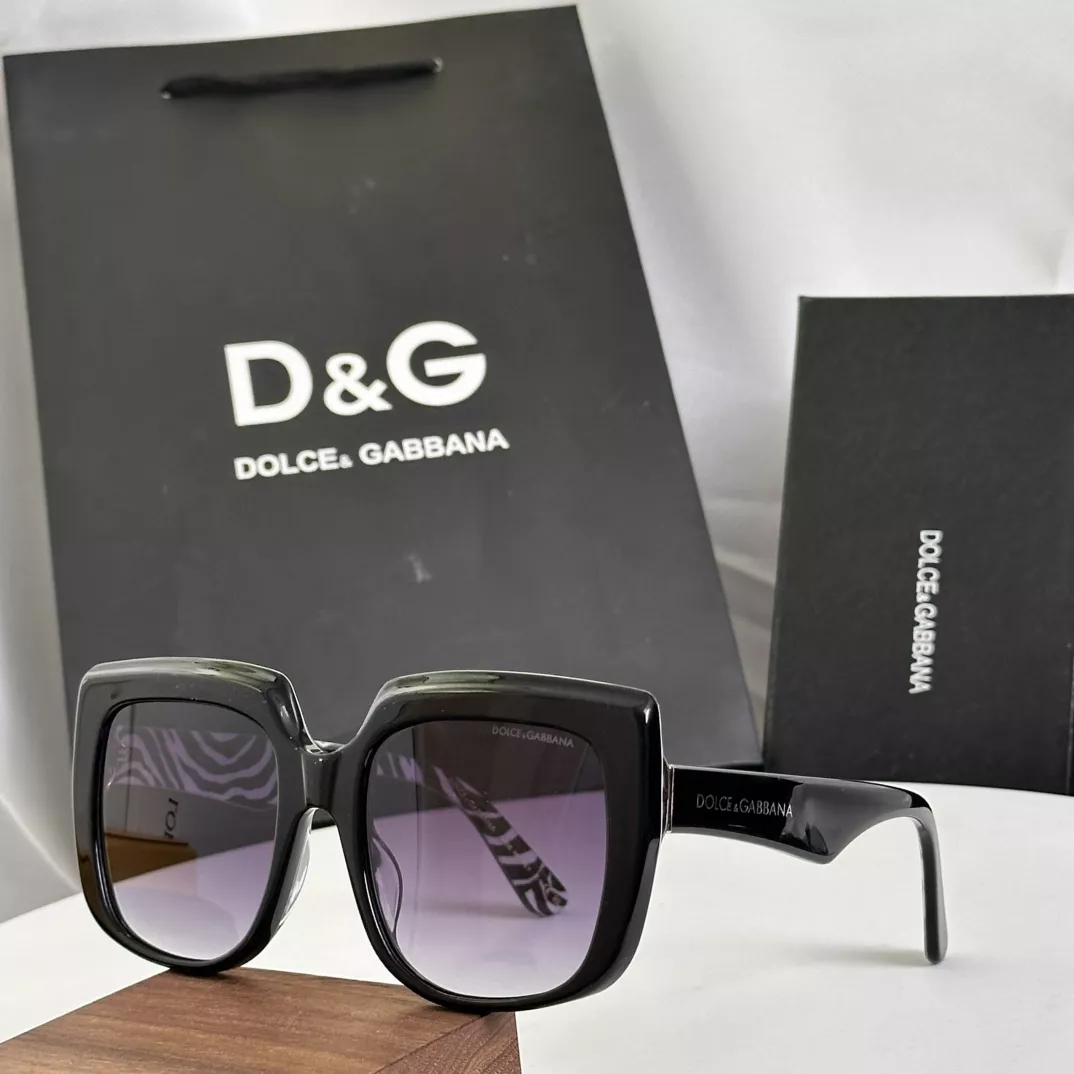 Vibrant 2492 Dolce & Gabbana AAA Quality Sunglasses