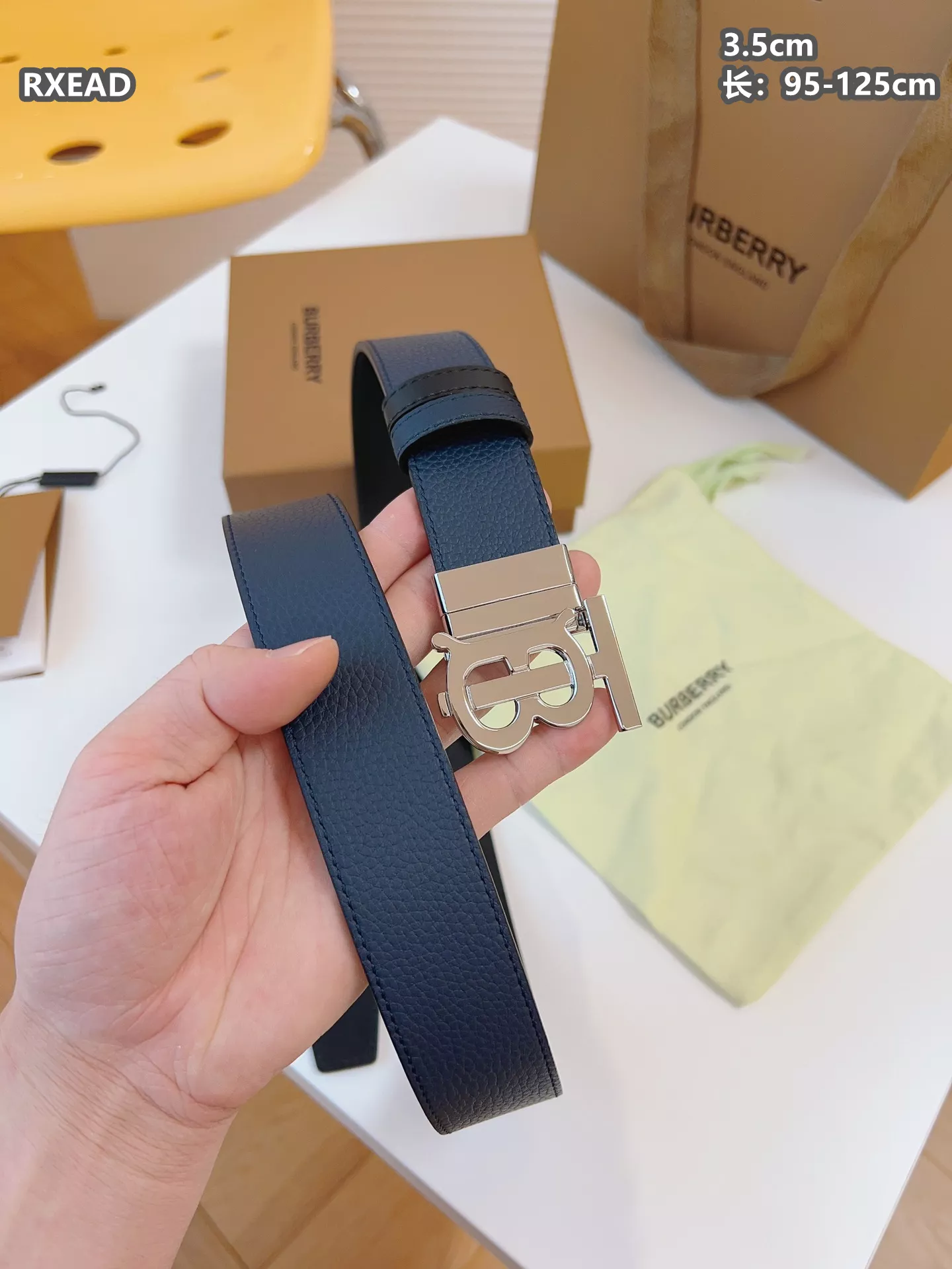 Vibrant 2502 Burberry AAA Quality Belts For Men