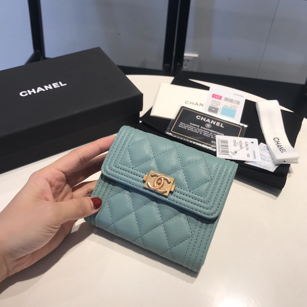Vibrant 2665 Chanel AAA Quality Wallets