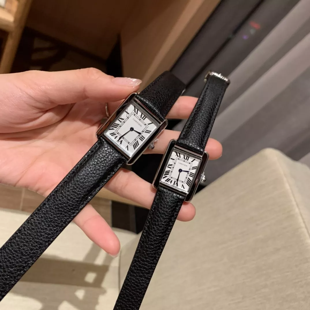Vibrant 2678 Cartier Watches
