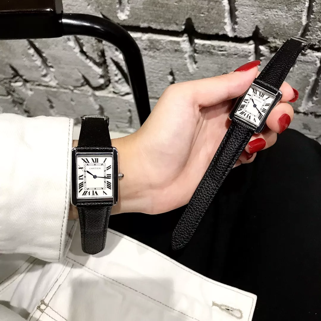 Vibrant 2678 Cartier Watches