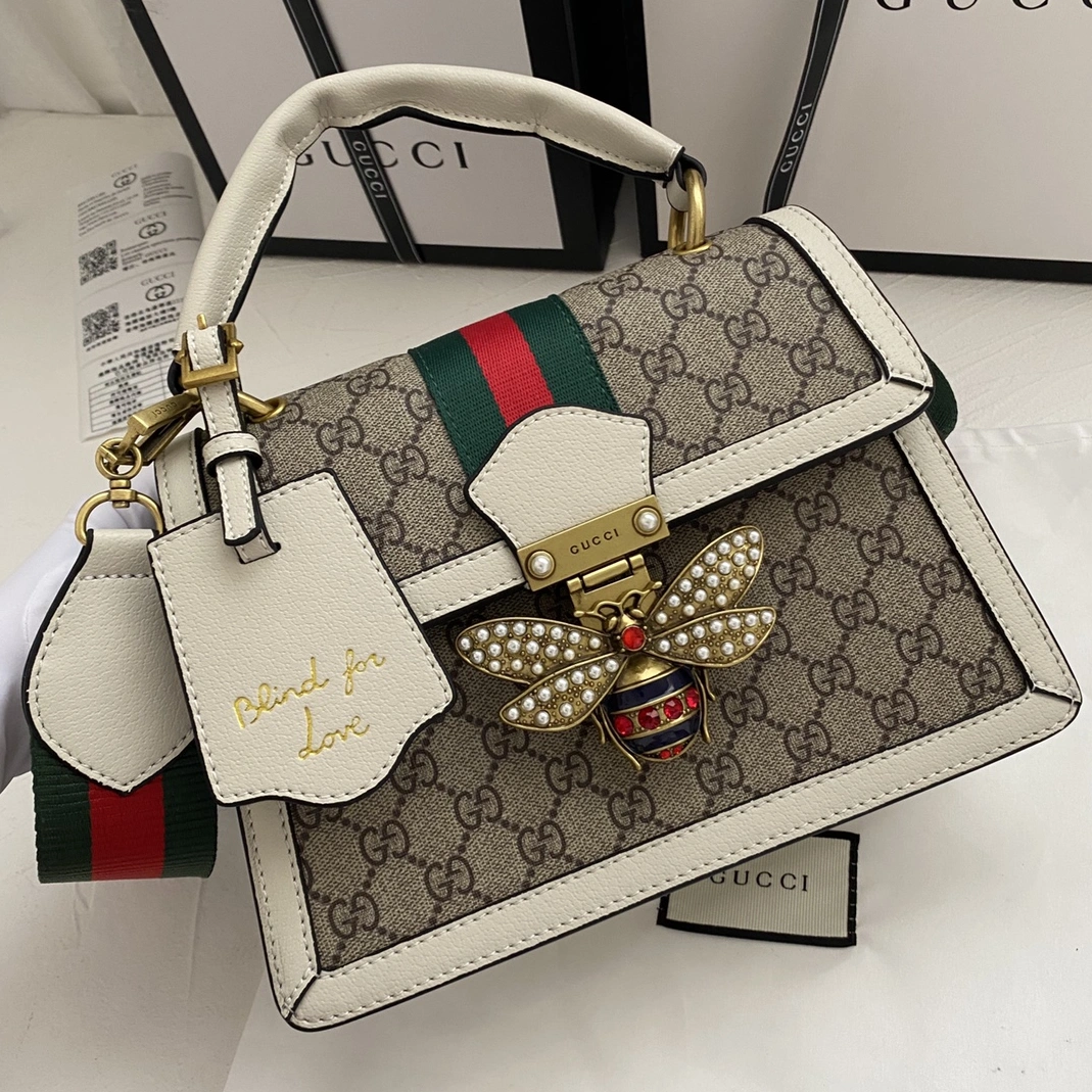 Vibrant 3065 Gucci AAA Quality Messenger Bags For Women