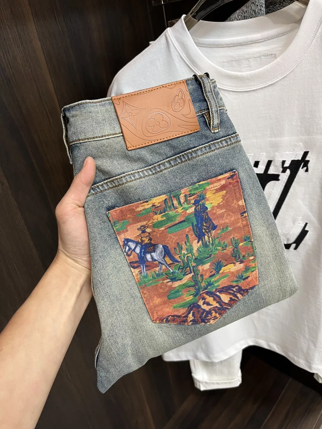 Vibrant 3135 Louis Vuitton LV Jeans For Men
