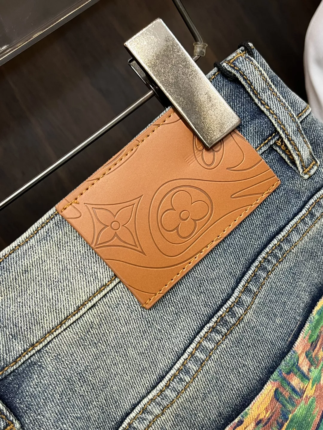 Vibrant 3135 Louis Vuitton LV Jeans For Men